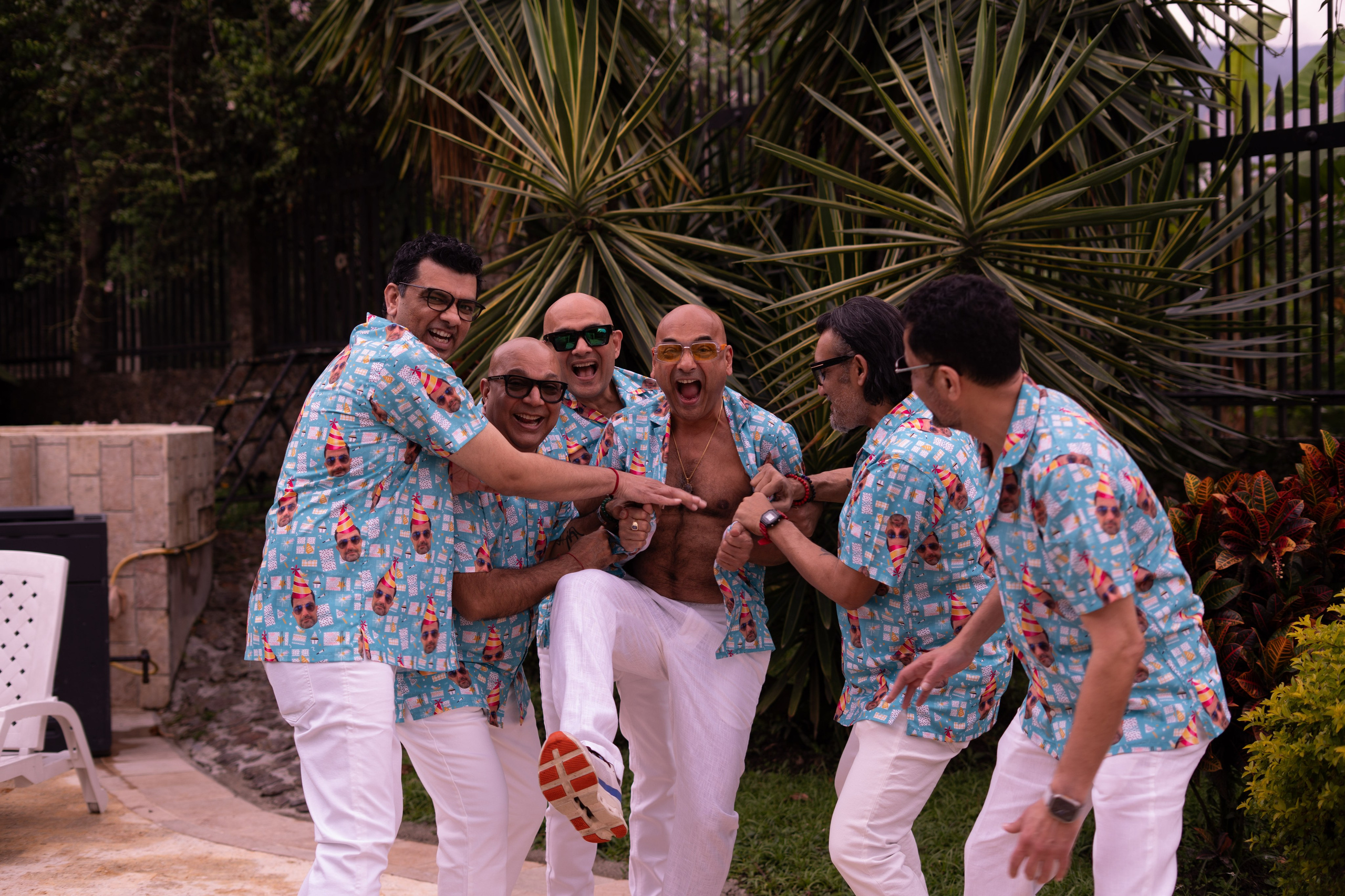 Bachelor party / One day in Medellin. Wedding Photographer in Barcelona and Medellin