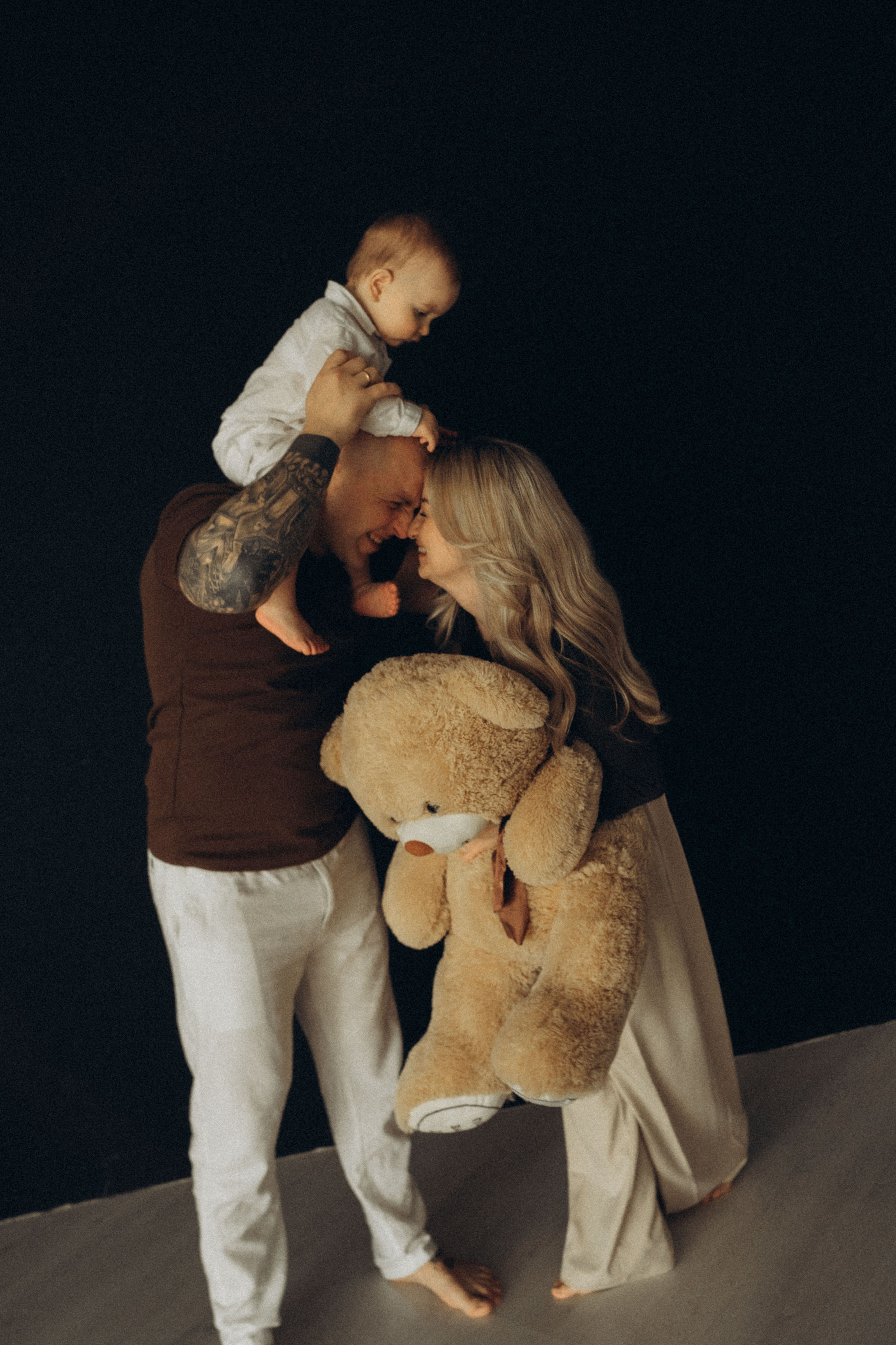 Семейная фотосессия на годик Паша и его родители ❤️. Семейный фотограф Егор Веденин