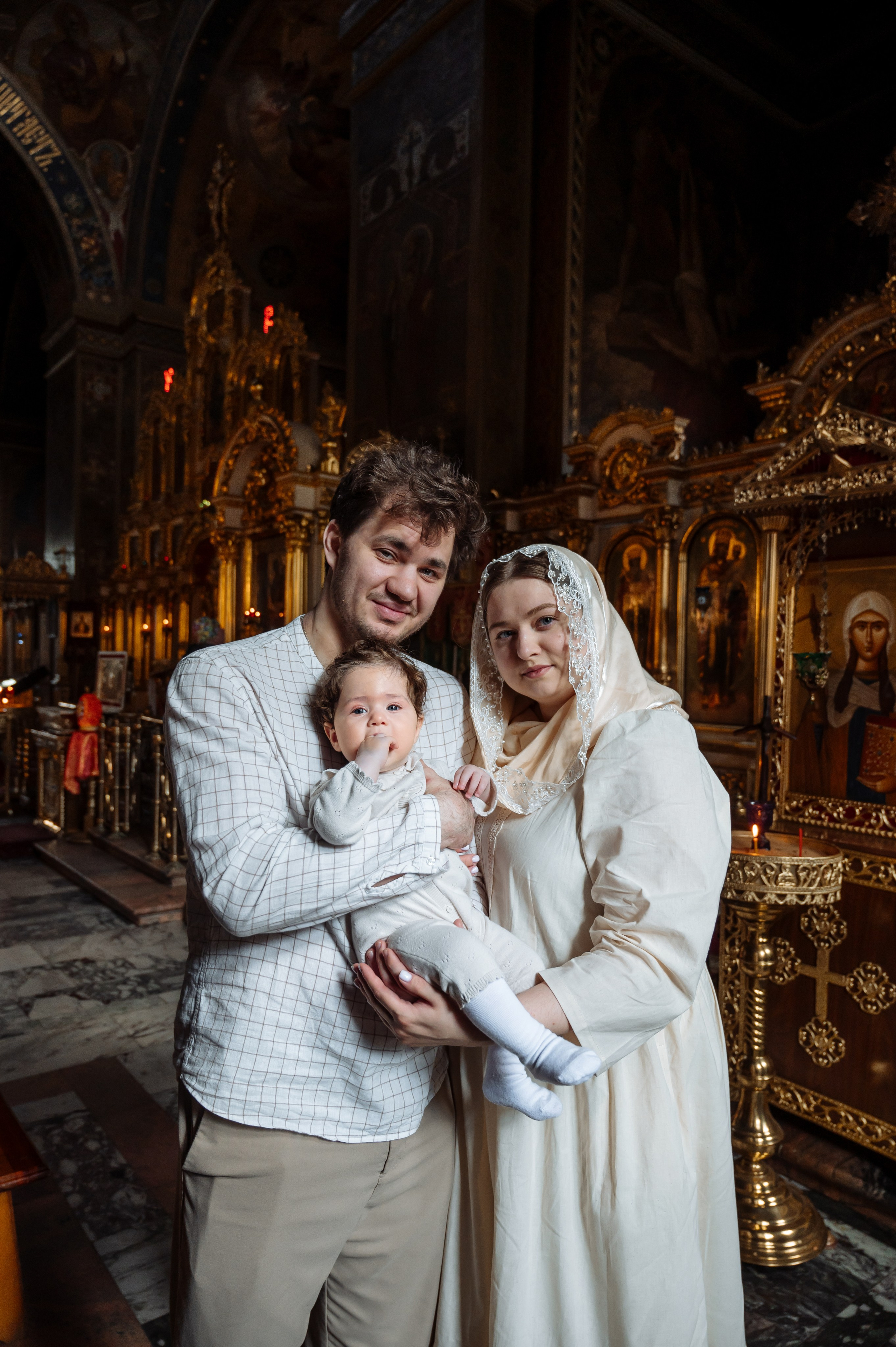 Фотосъёмка крещения. Анастасия Петрович фотограф, фотокорреспондент в Москве и Санкт-Петербурге. Фотосъёмка репортажа, мероприятия, корпоративная съёмка, контент