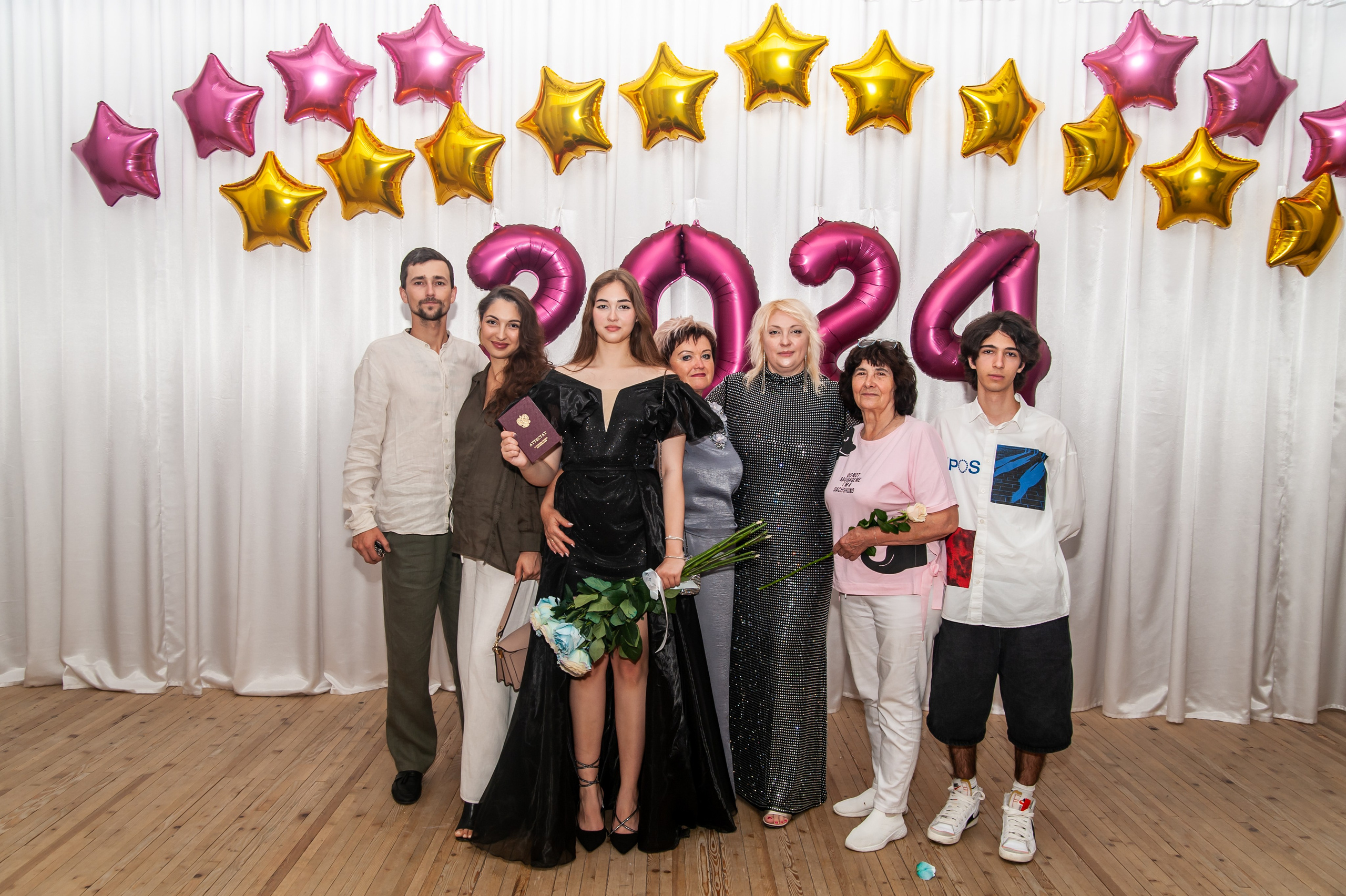 Выпускной МАОУ СОШ № 17 им. Эдуарда Есаяна. Свадебный и семейный фотограф Денис Лукьянов в Краснодаре, Краснодарском крае и Республике Крым