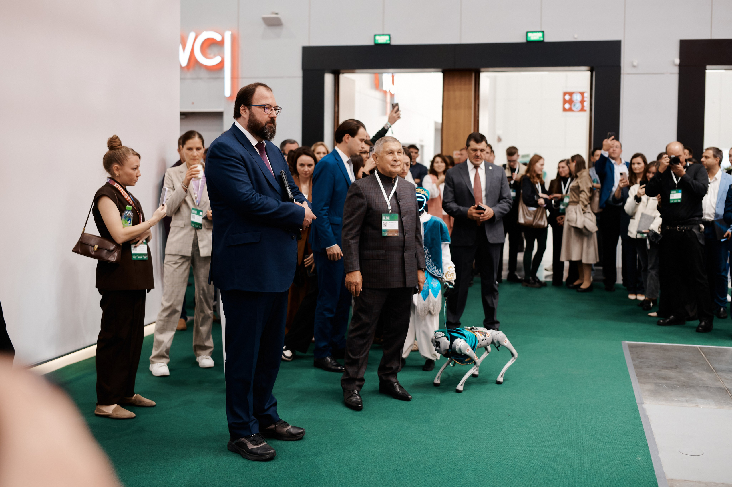 Kazan Digital Week 2025. Коммерческий фотограф в Казани Ксения Добролюбова