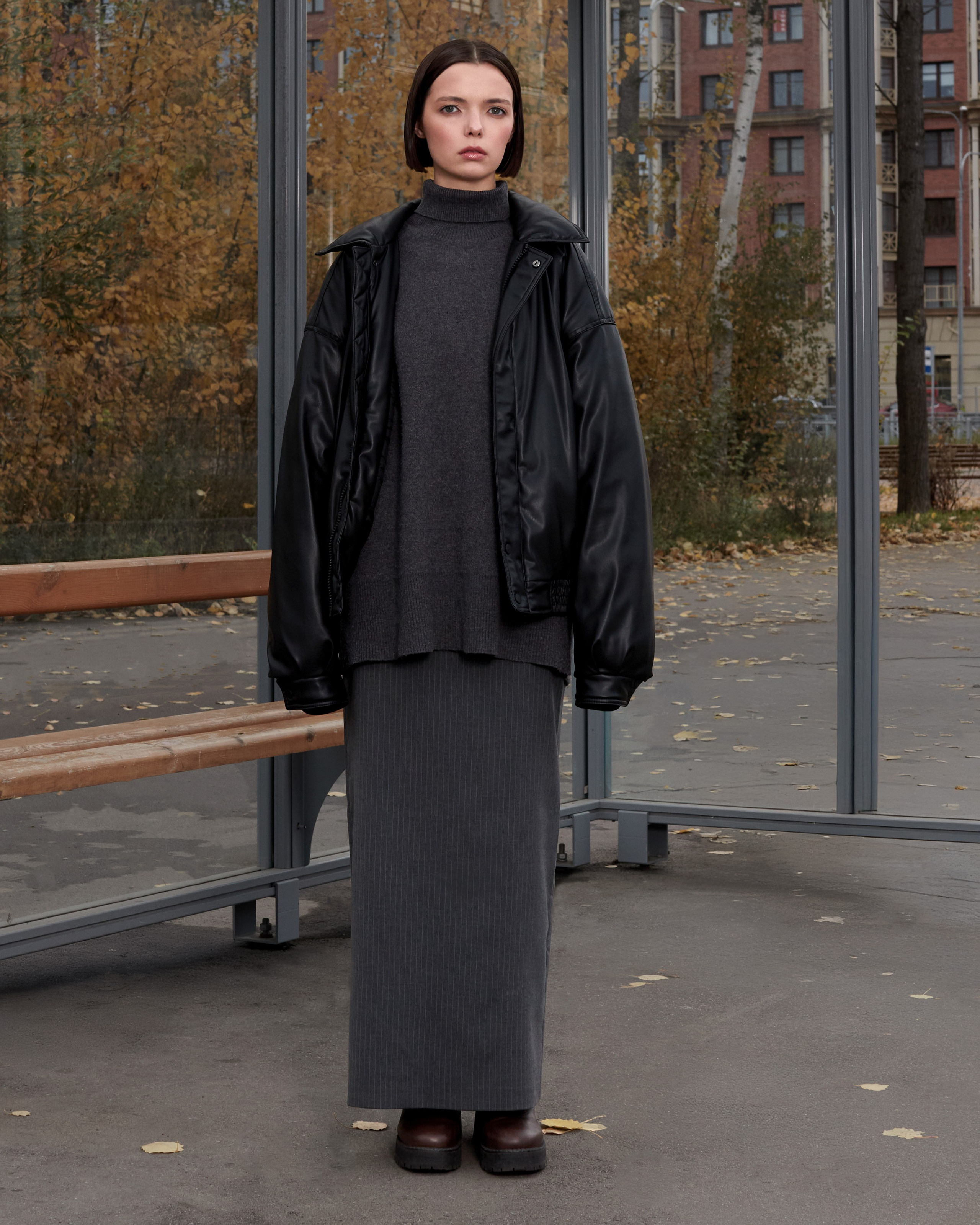 Лукбук на локации (остановка) 2024. Фотограф для брендов в Санкт-Петербурге Шилова Ксения