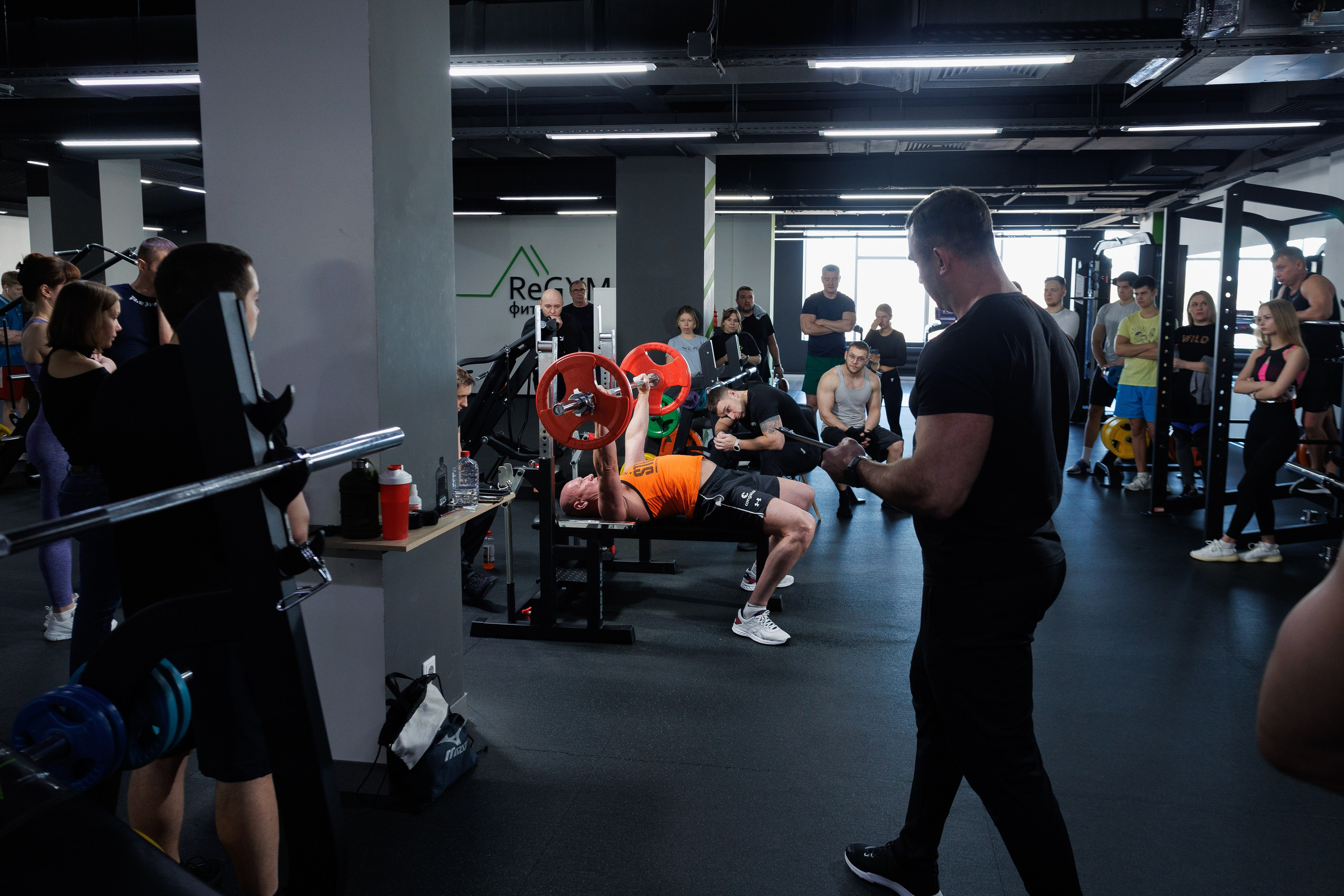 Фотограф на соревнования. Контент для бизнеса в Екатеринбурге Полдень Медиа