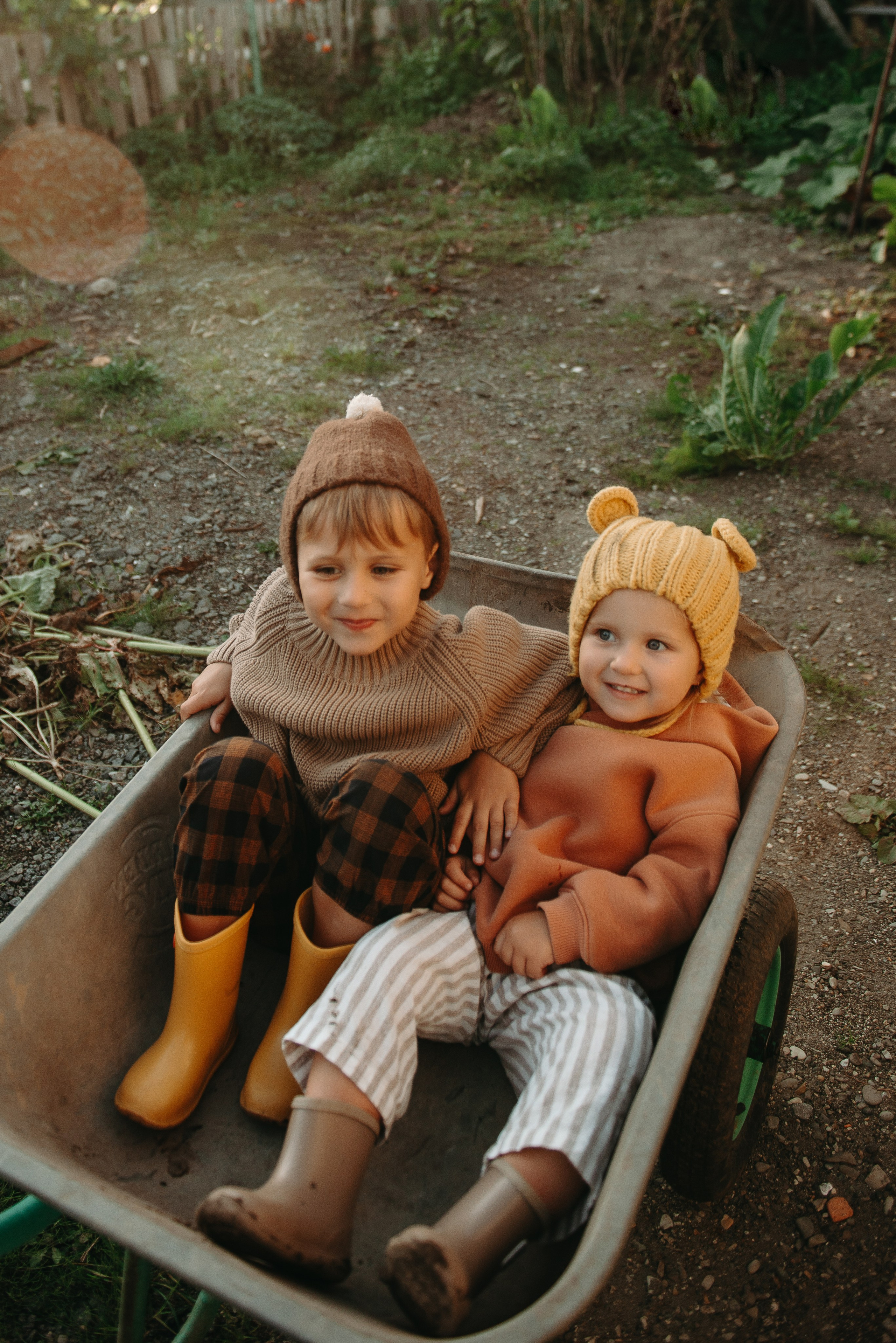 Вика, Рома и Алина. Ирина Метелица фотограф на Шикотане