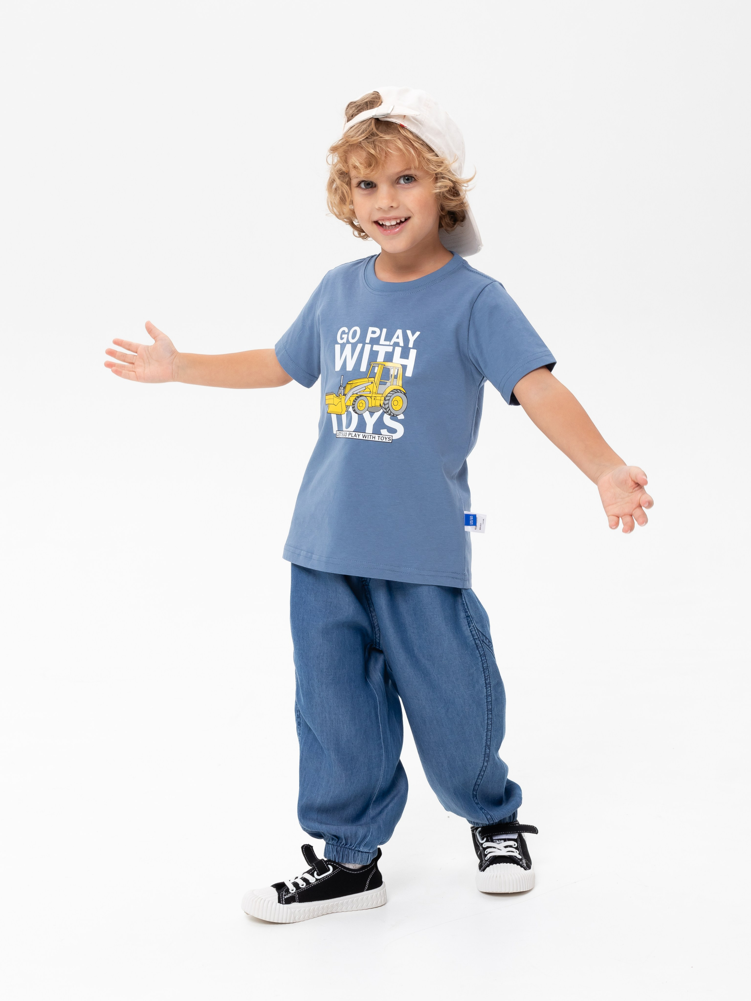 Футболки и носки. Фотограф в Краснодаре Арина Кудряшова