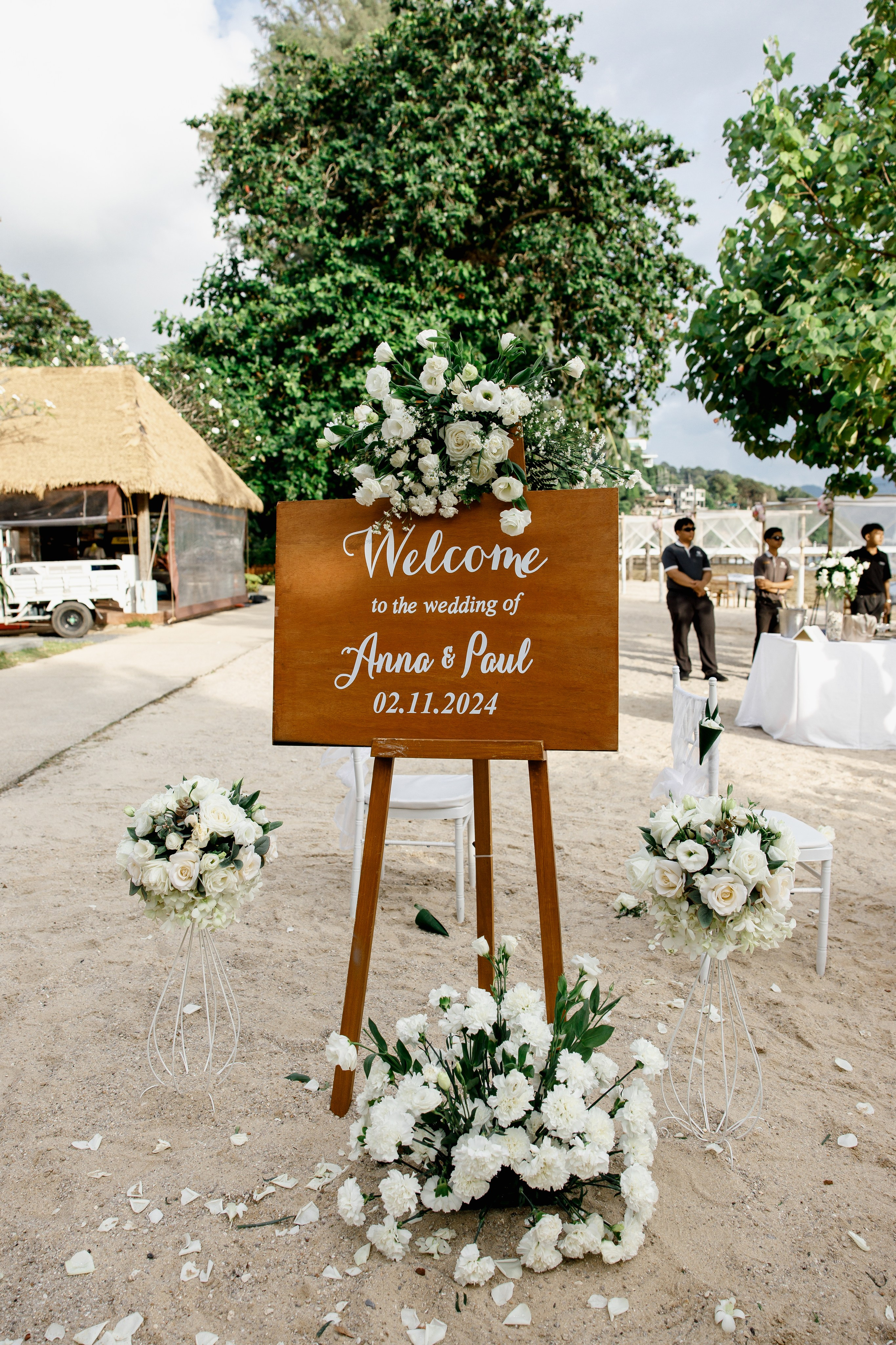 Wedding in Phuket at the Thavorn Hotel. Photographer in Phuket. Photographer Thailand