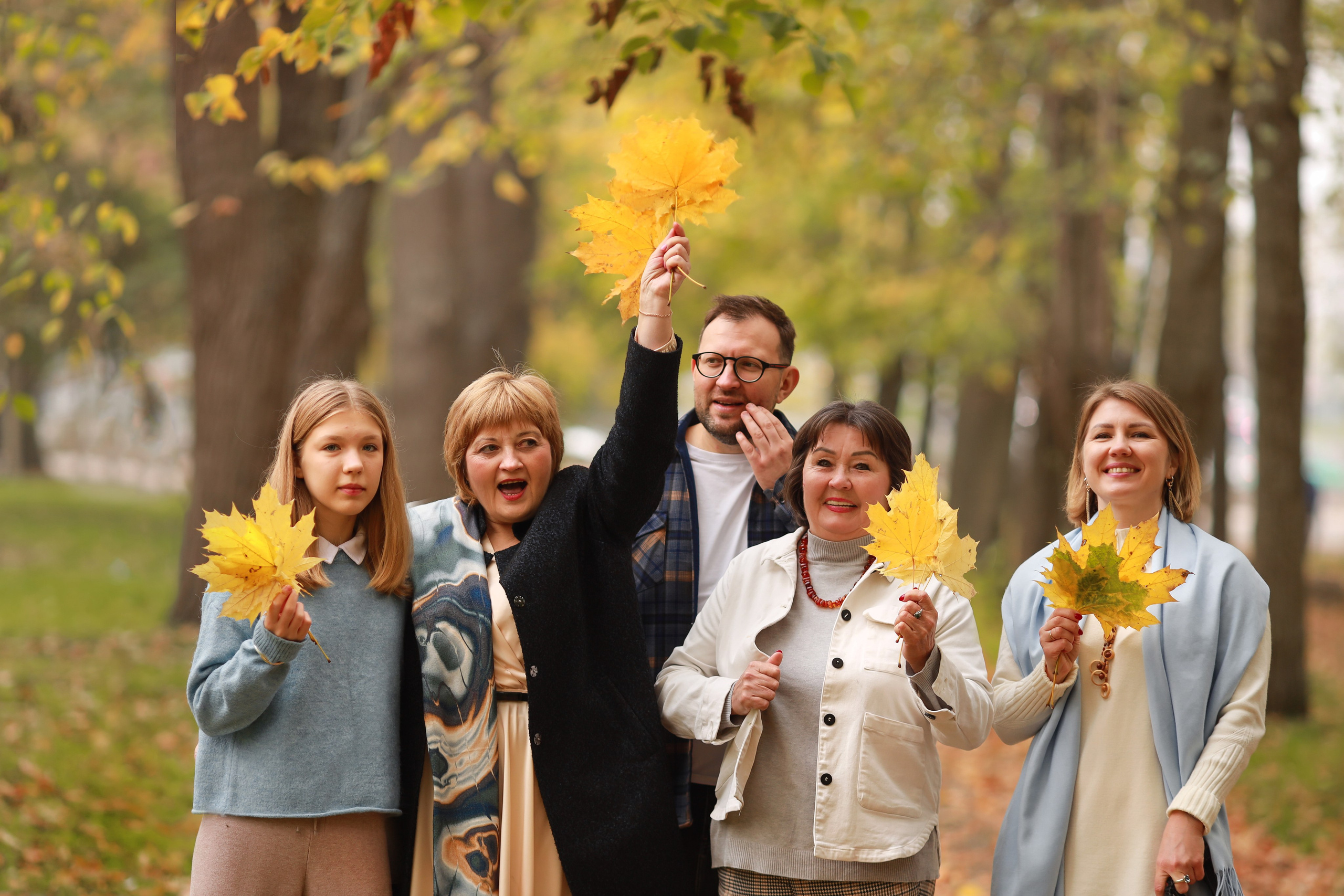 Семейная фотосессия на природе. Семейный и школьный фотограф в Краснодаре Юлия Избенко. Выпускные альбомы Краснодар