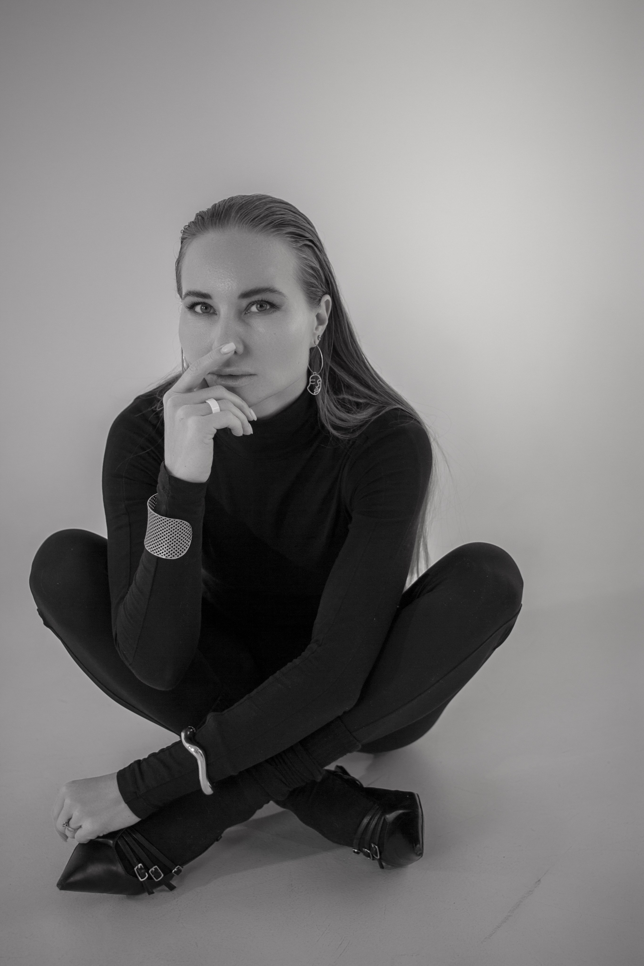 Черное на белом