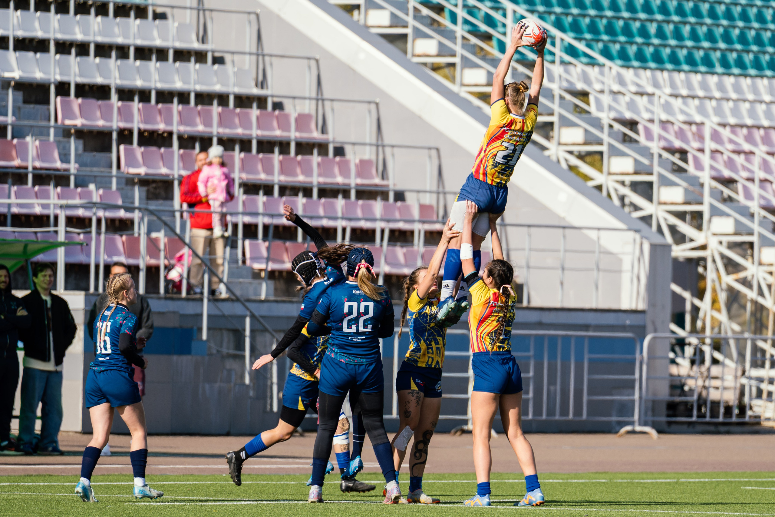 Магнит кубок России по женскому регби-7. Портретный фотограф в Казани Радомир Заздравных