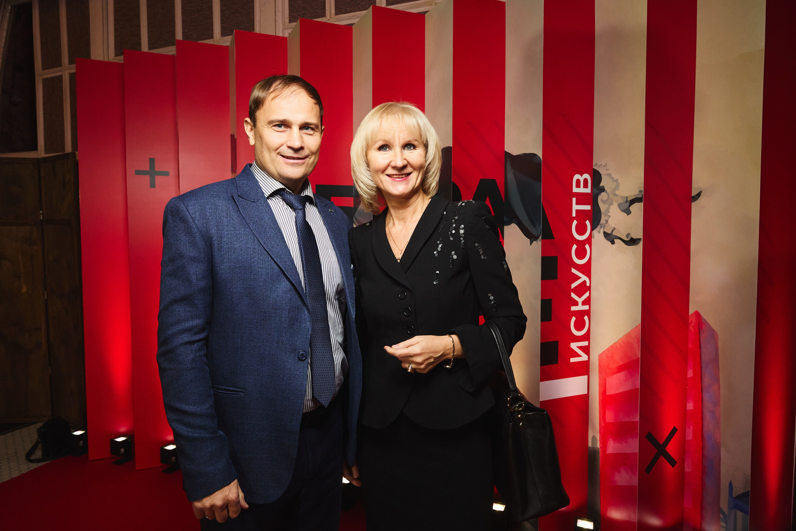 Альфа-Банк: Собрание Искусств в Санкт-Петербурге. КонТайм: профессиональная съемка для организаций