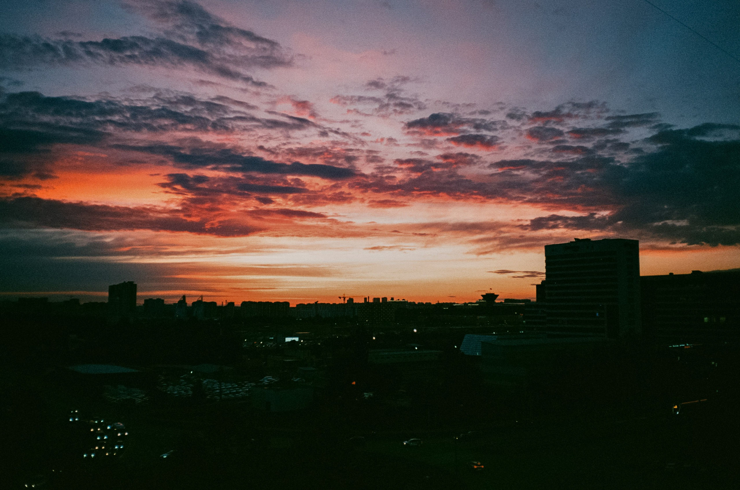 Ricoh MF-1 / Fujifilm X-tra 400 (просрочка) / Закат Строгино, Давыдовс