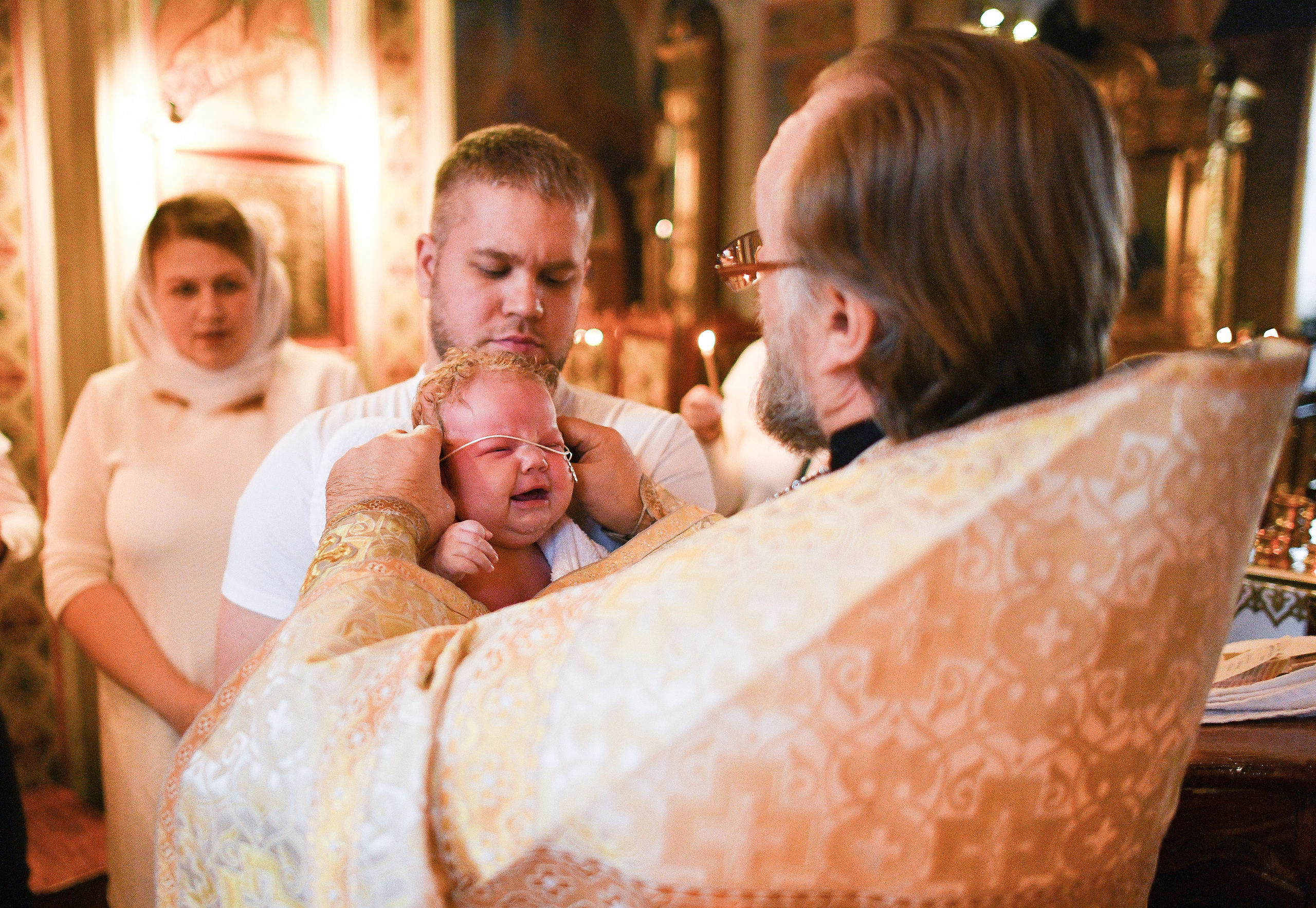 Крещение Анны. Храм Зосимы и Савватия. Гольяново. Свадебный и портретный фотограф в Москве Галина Борисова