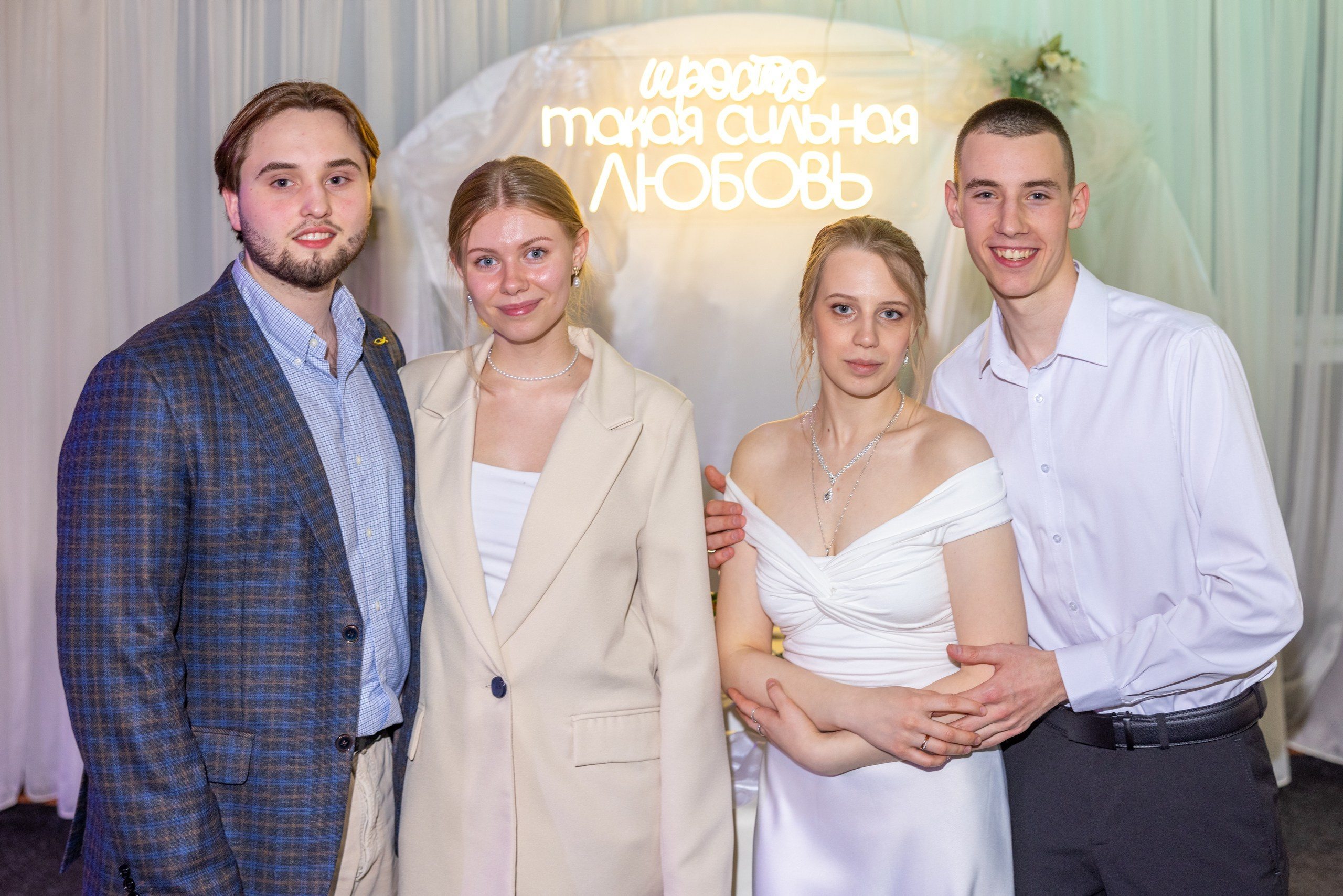 Пример одной свадьбы ЗАГС, ресторан. Фотограф в Туле Крупский АнДРей. Фотостудия «КАДР71» в Туле