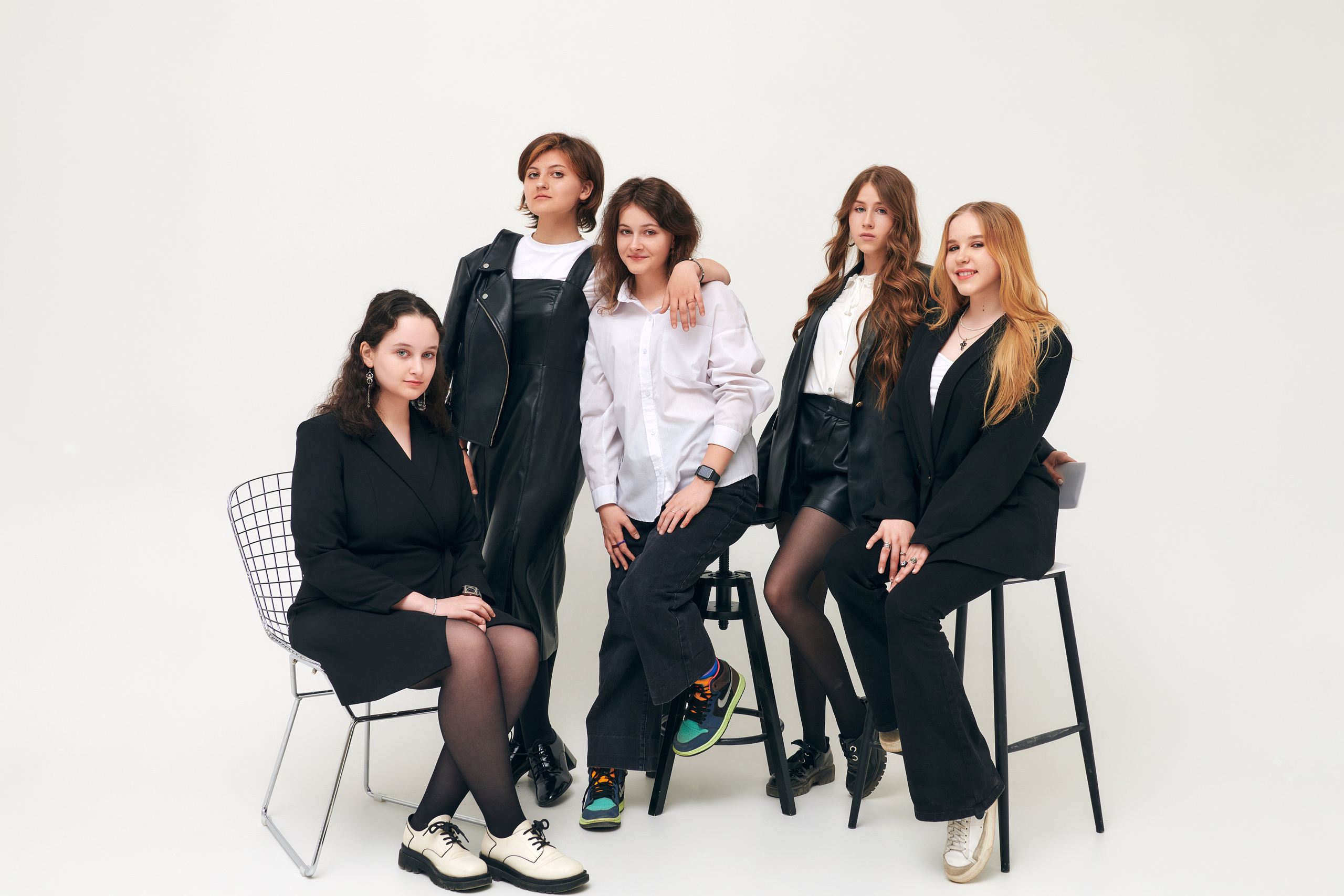 Фотоальбом с пожеланиями для 9 «А» класса 69 шк. Семейный и детский фотограф в Барнауле Екатерина Иванова