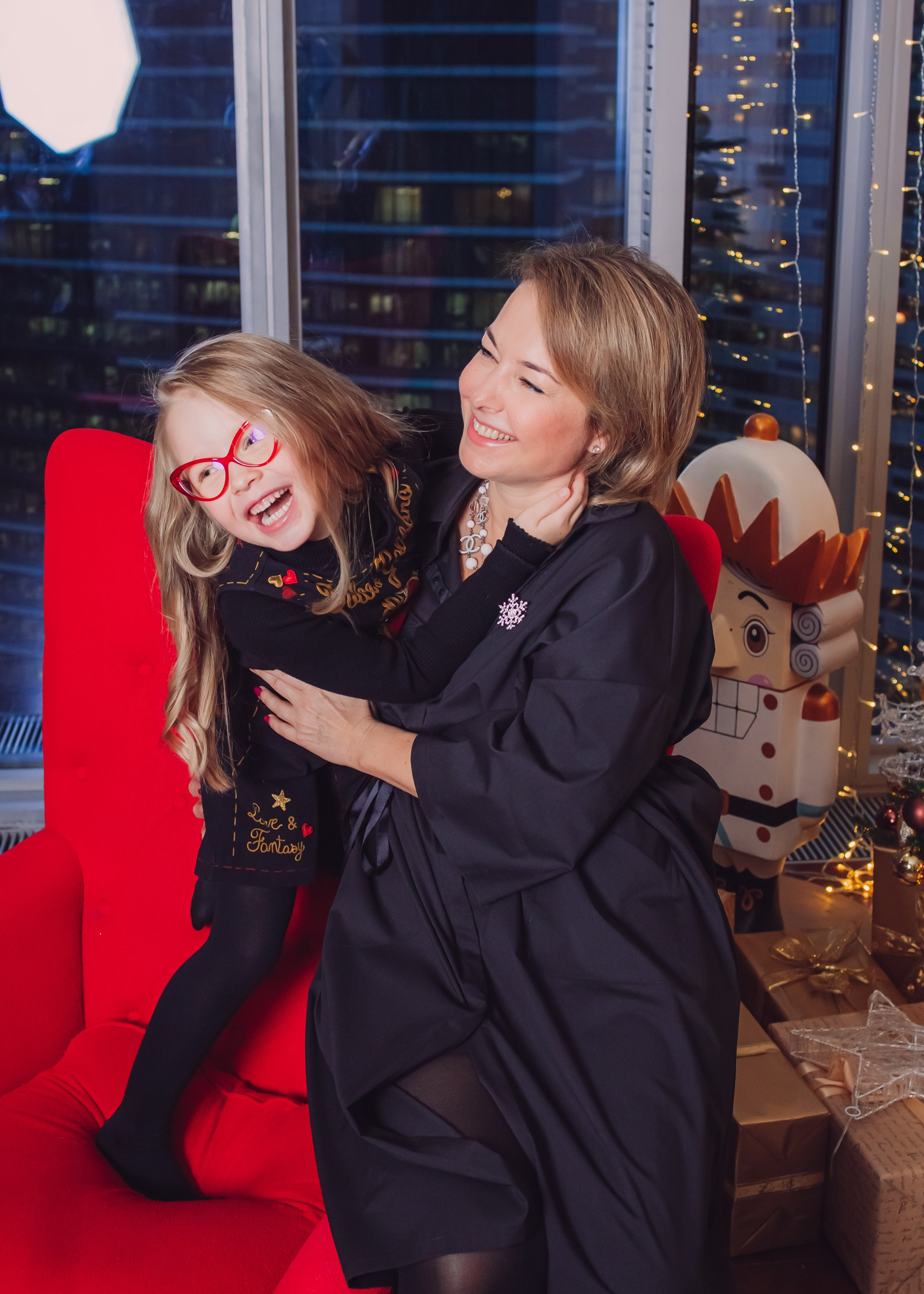 Новогодняя съемка в студии Алеси Марии. Агенство фотографов под любой запрос. Москва