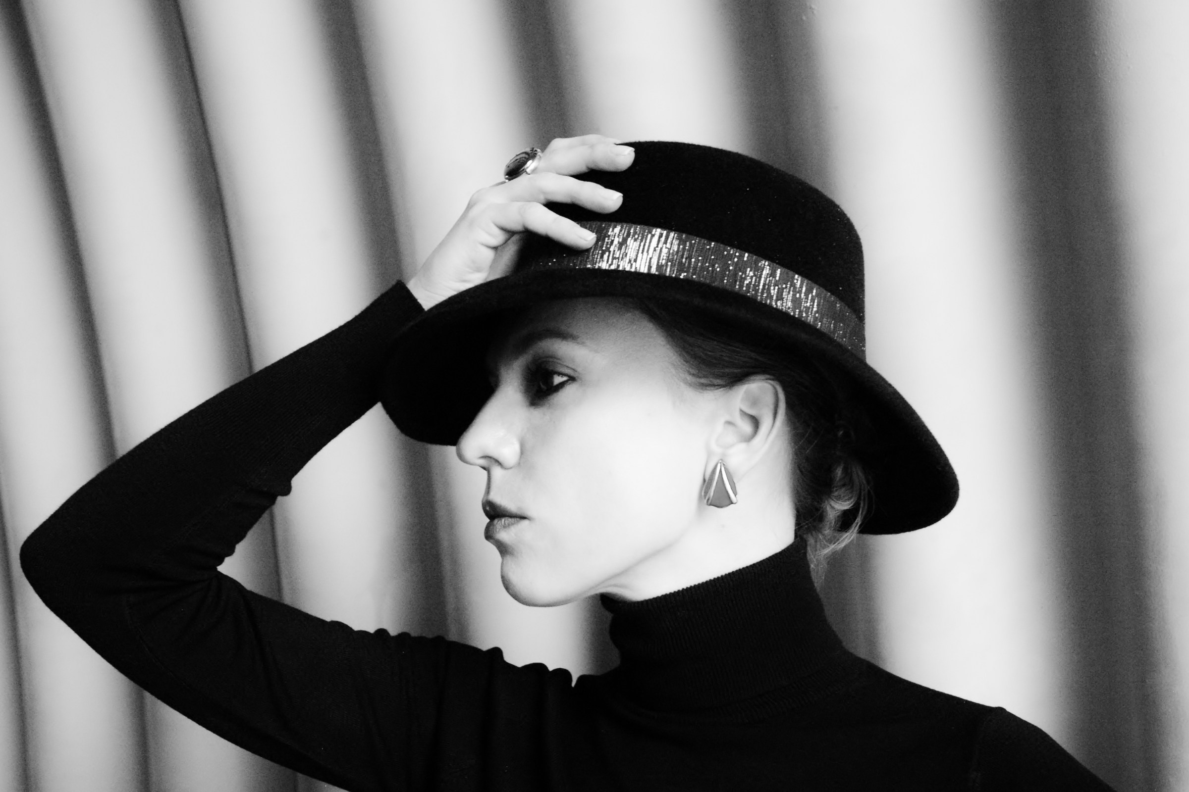 The Hat. Juliarubis.com