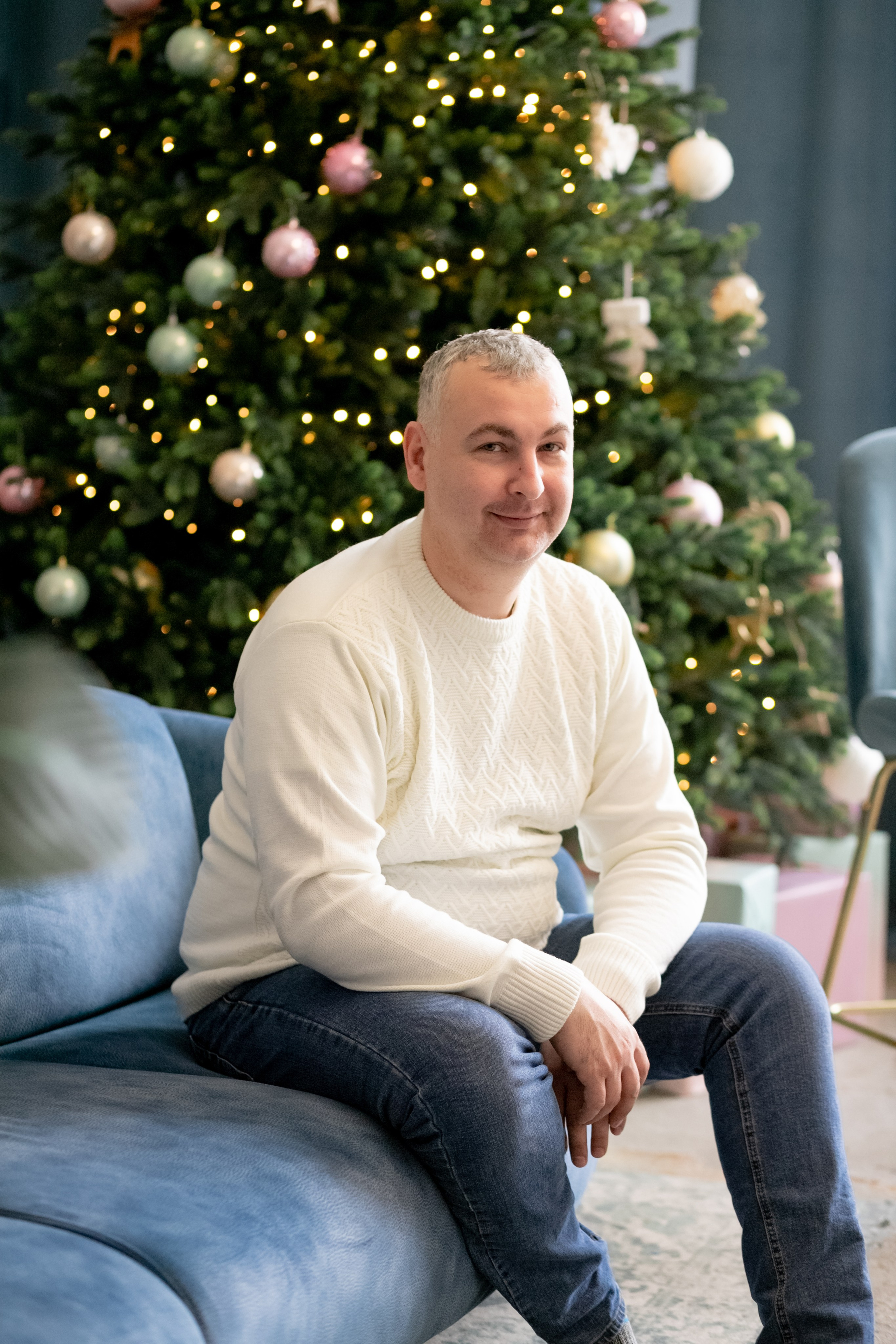 Семья. Студия. Семейная фотосессия. Фотограф Кравченко Юлия. Энгельс