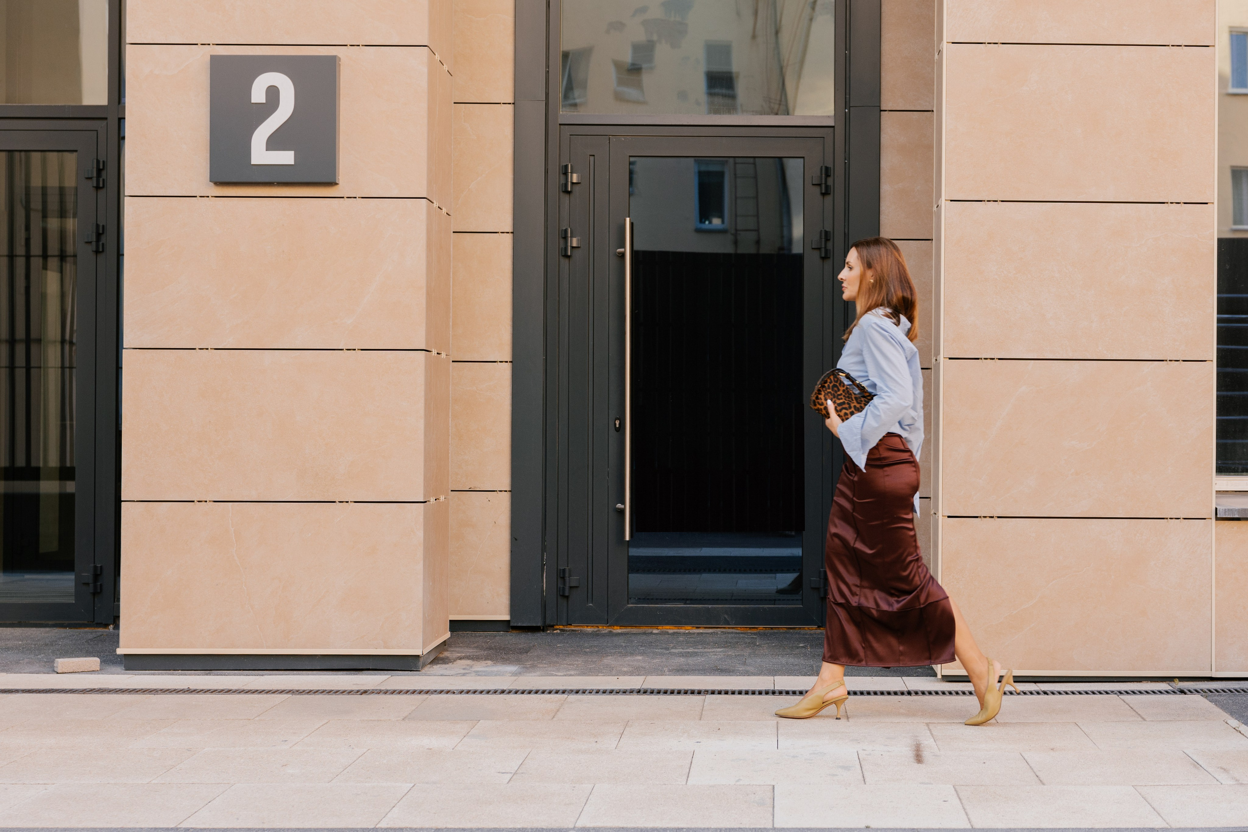 Вита Овчинникова. Фотограф в Новосибирске. Снимаю женские портреты, контент для блогеров и брендов