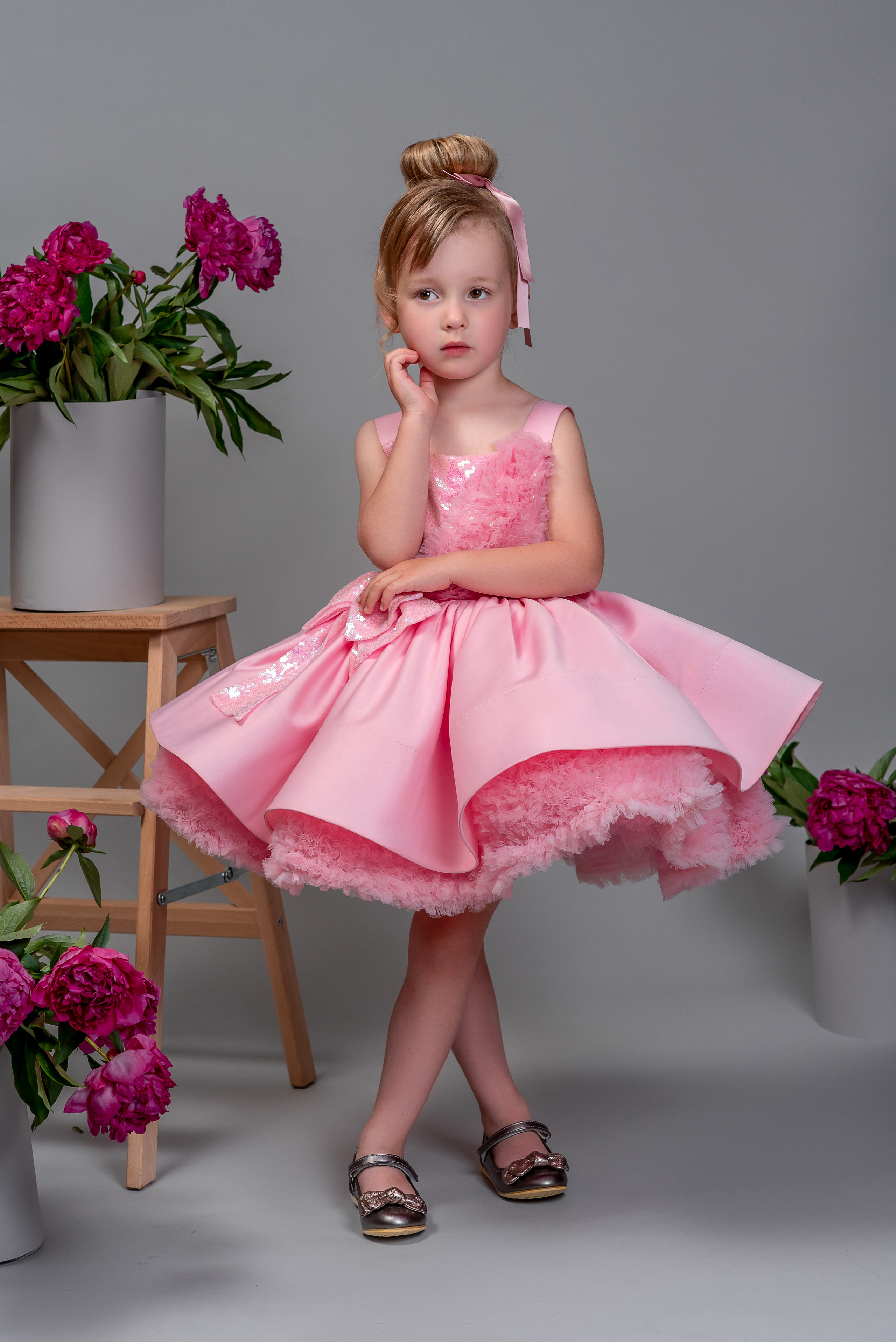 Полина в платьях. Семейный и детский фотограф Наталья Горда