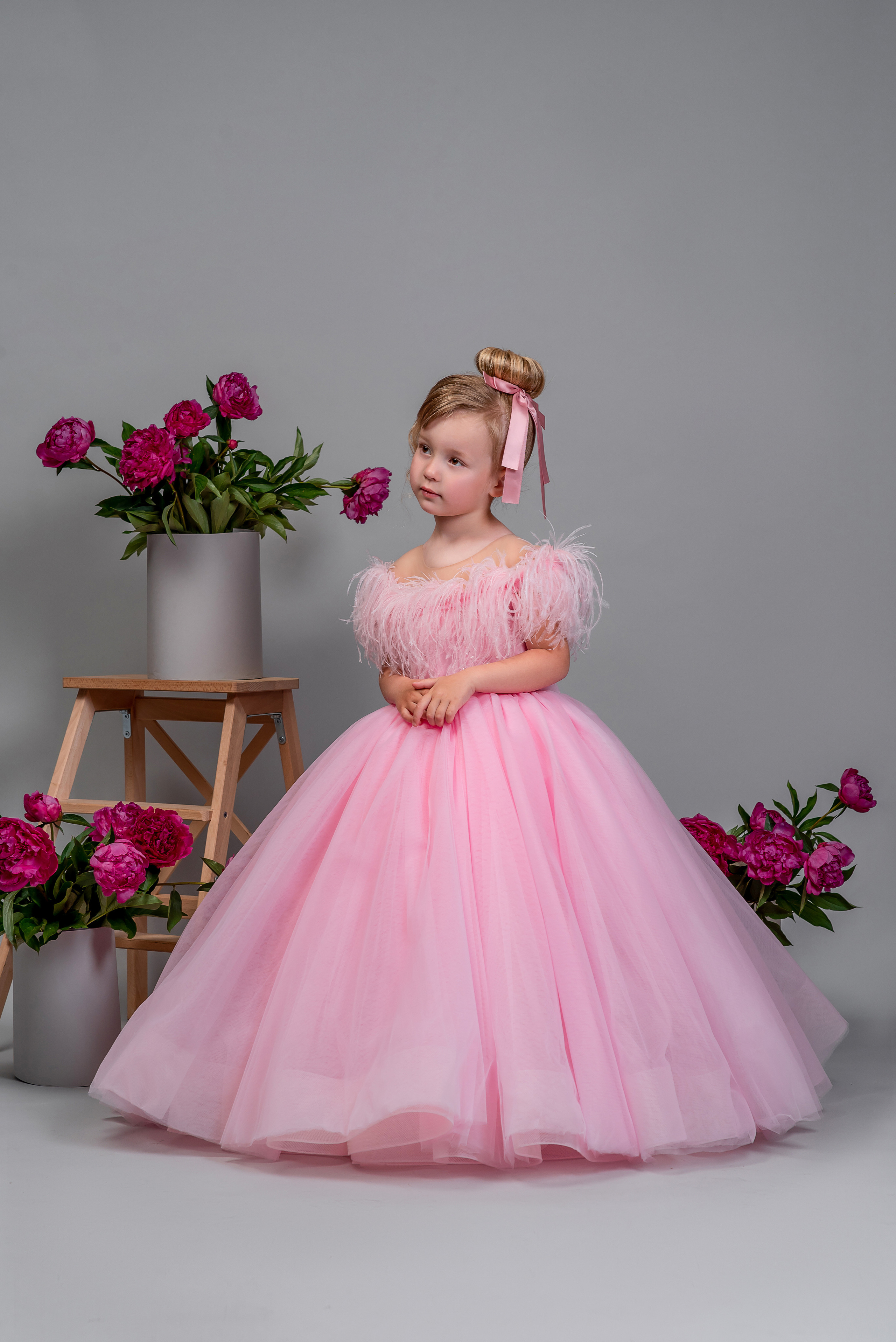 Полина в платьях. Семейный и детский фотограф Наталья Горда