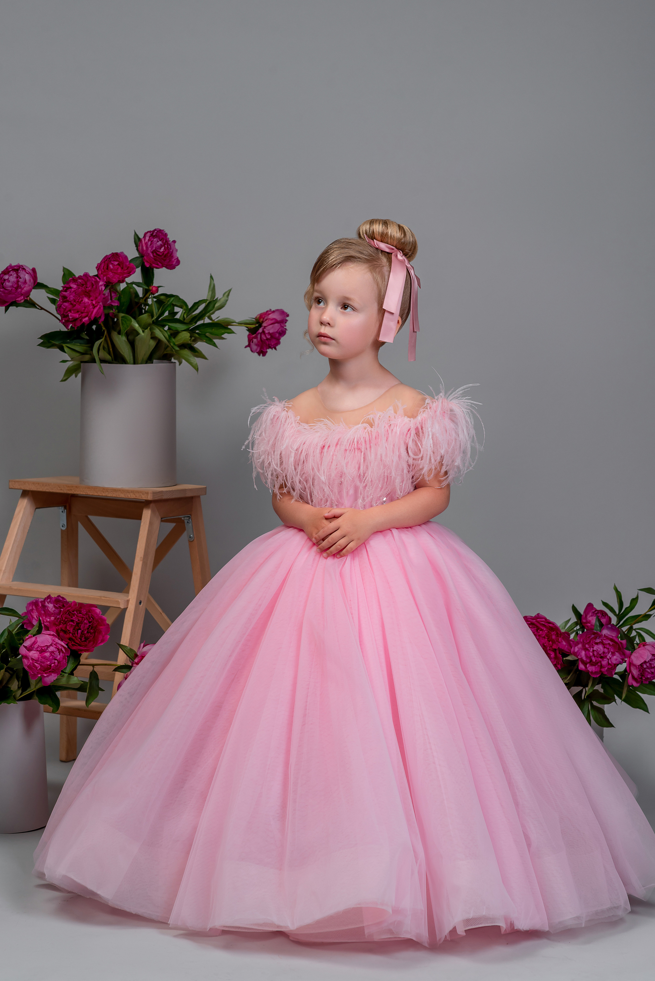 Полина в платьях. Семейный и детский фотограф Наталья Горда