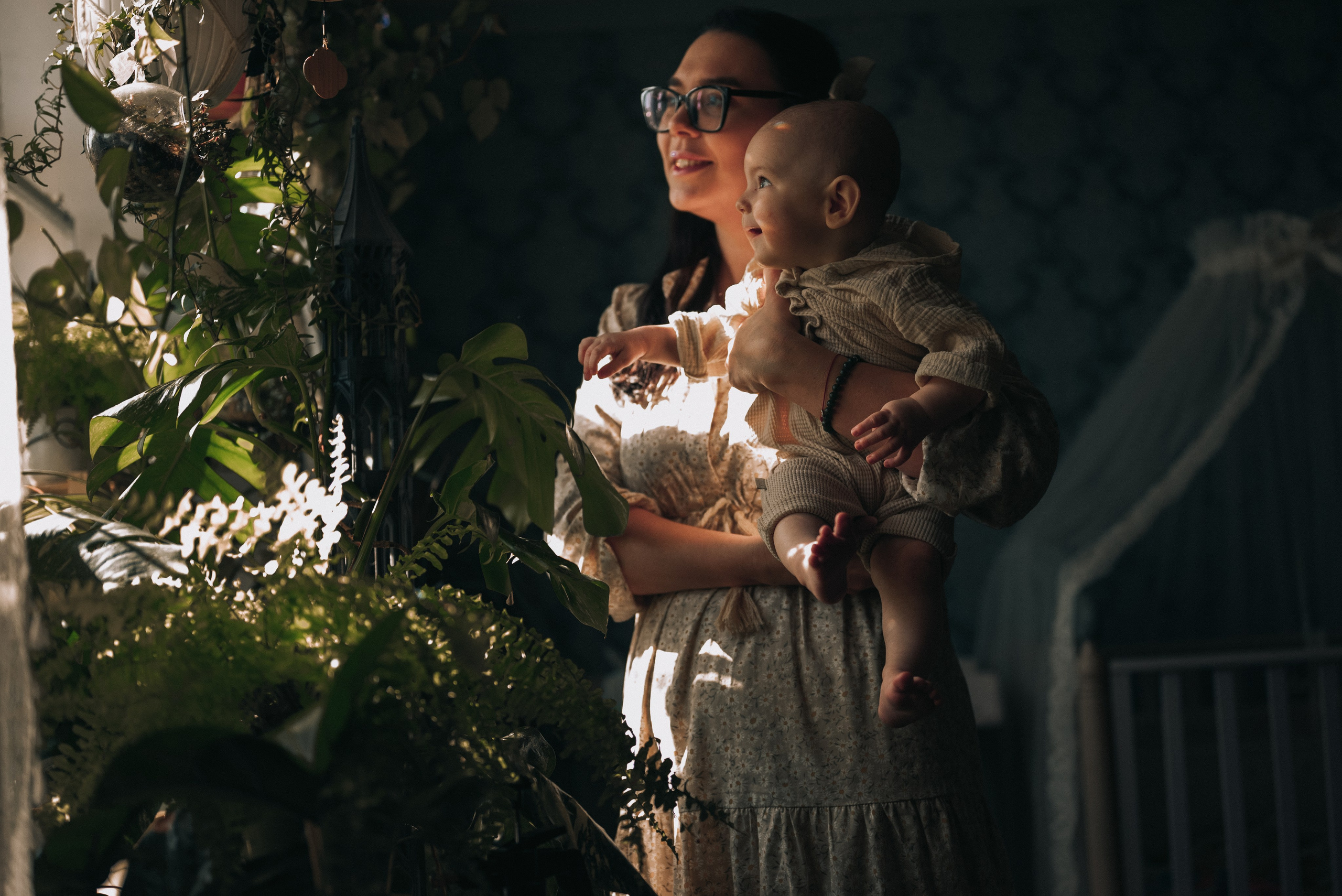 Утро мамы и малыша. Дарья и Евсей. Семейный фотограф в Москве Дарья Пузикова