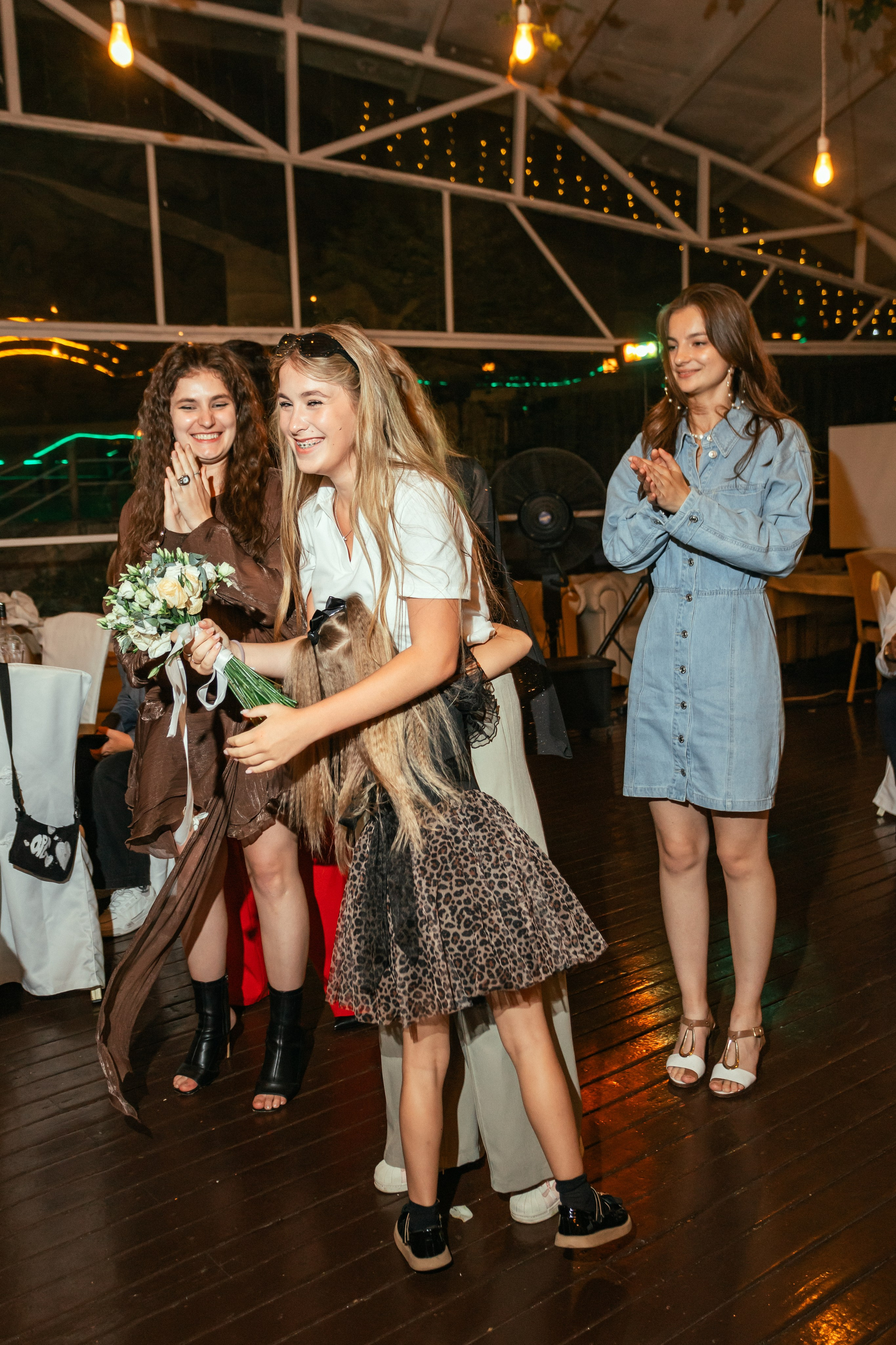 Свадьбы. Контакты