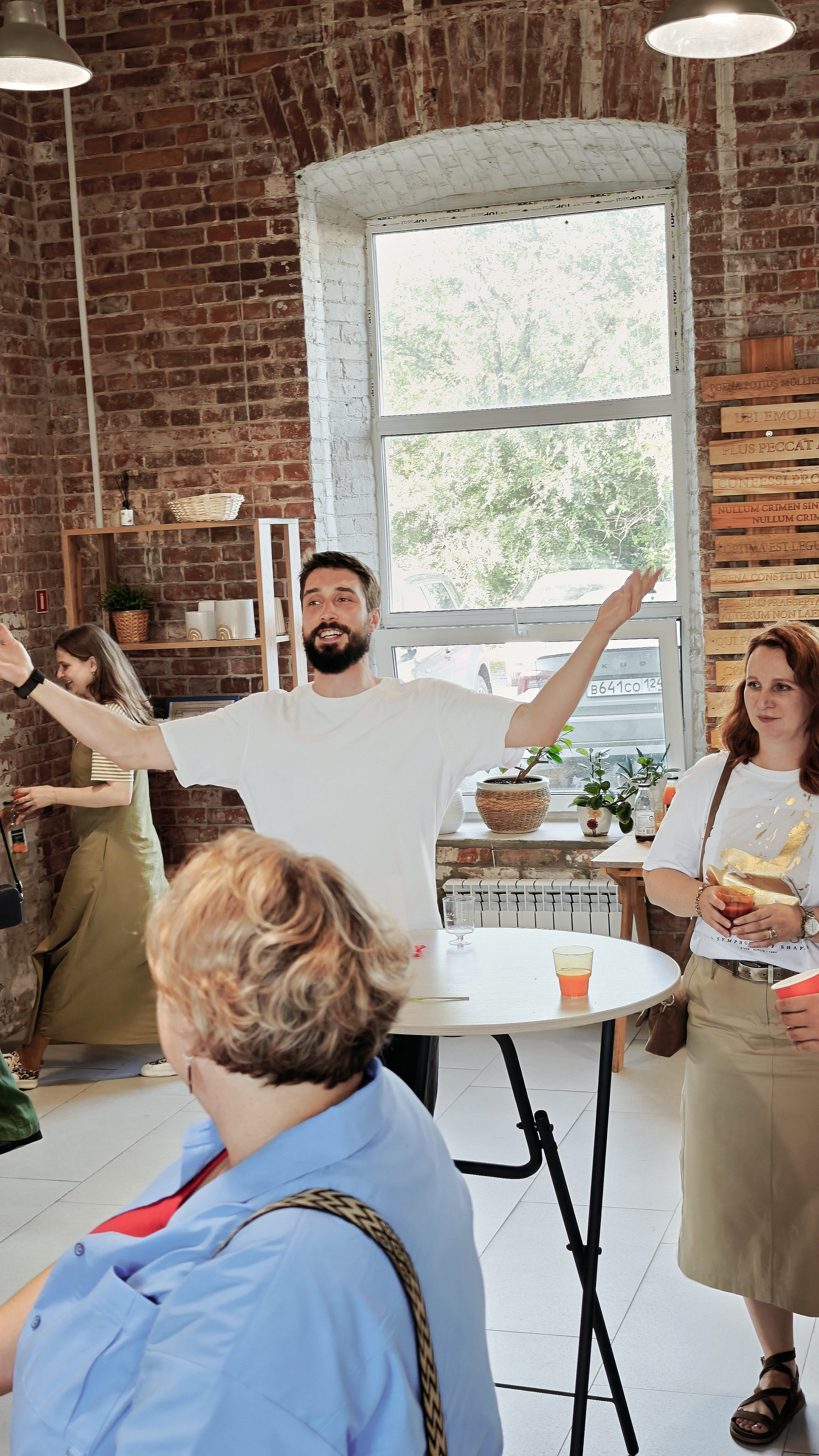Терра Юридикум «Больше бизнеса» — СНЯТО НА СМАРТФОН. Фотограф Яковлев Роман — Красноярск