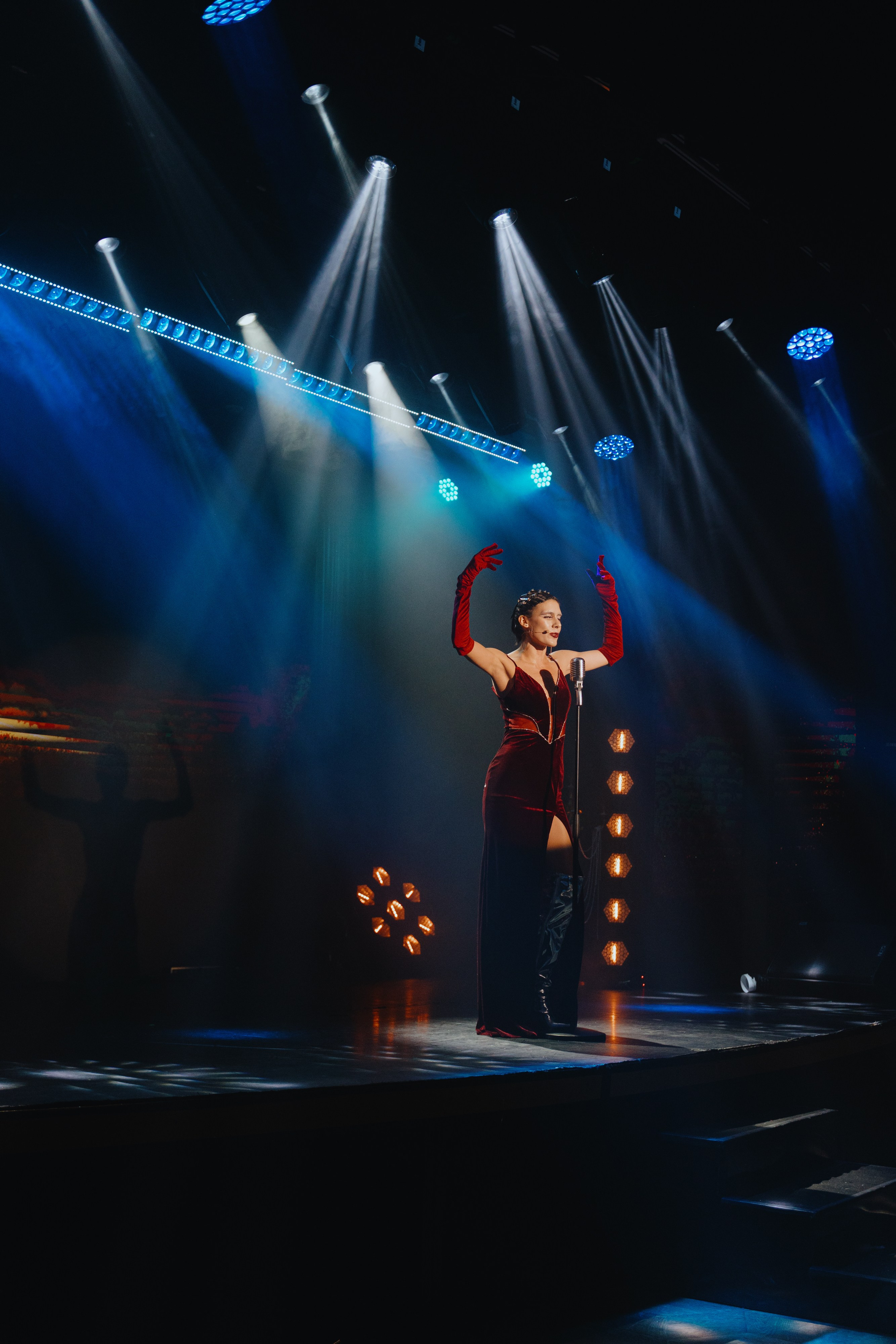 CABARET. Fusion Wedding Photographer