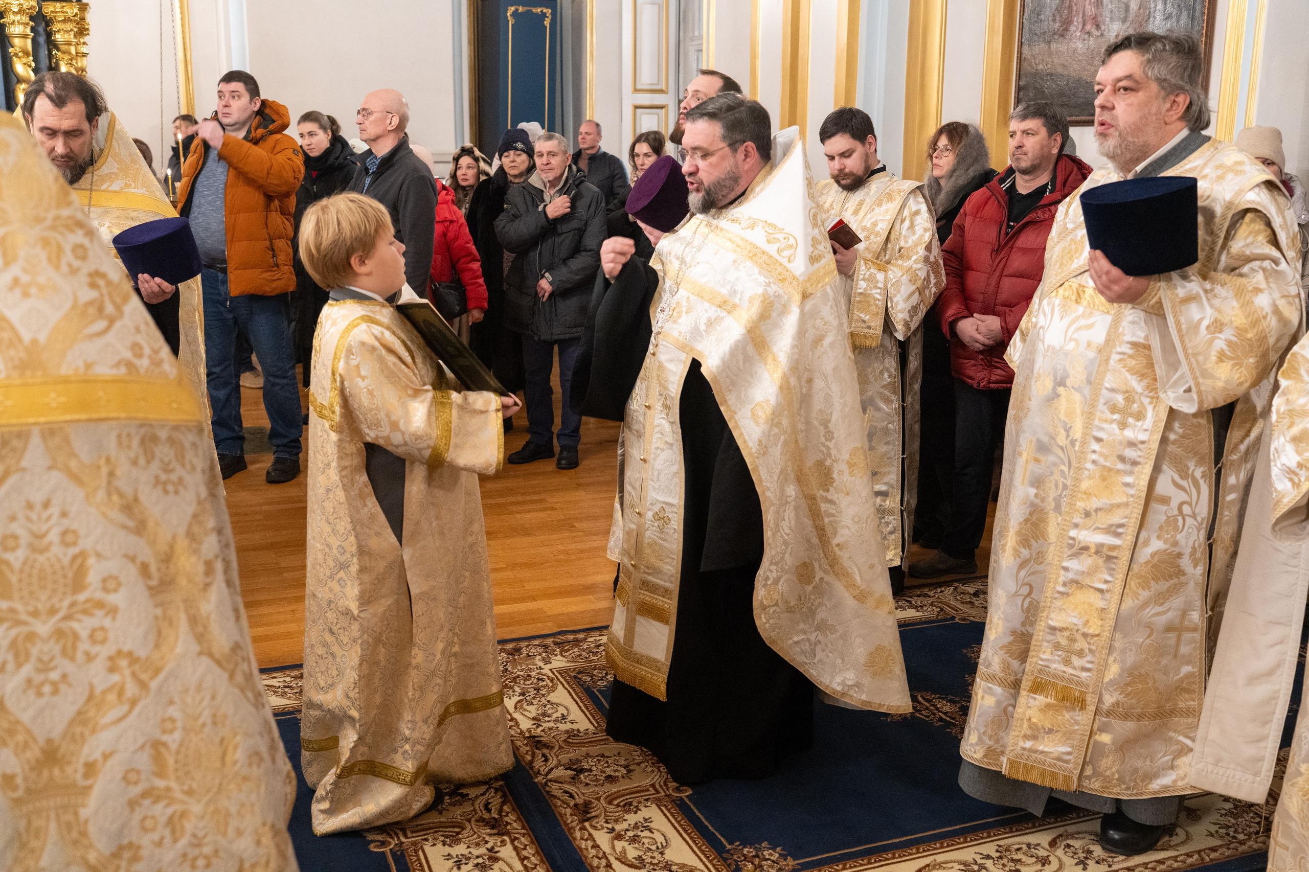 Праздничное бдение в Николо-Богоявленском морском соборе. НИКОЛО-БОГОЯВЛЕНСКИЙ МОРСКОЙ СОБОР