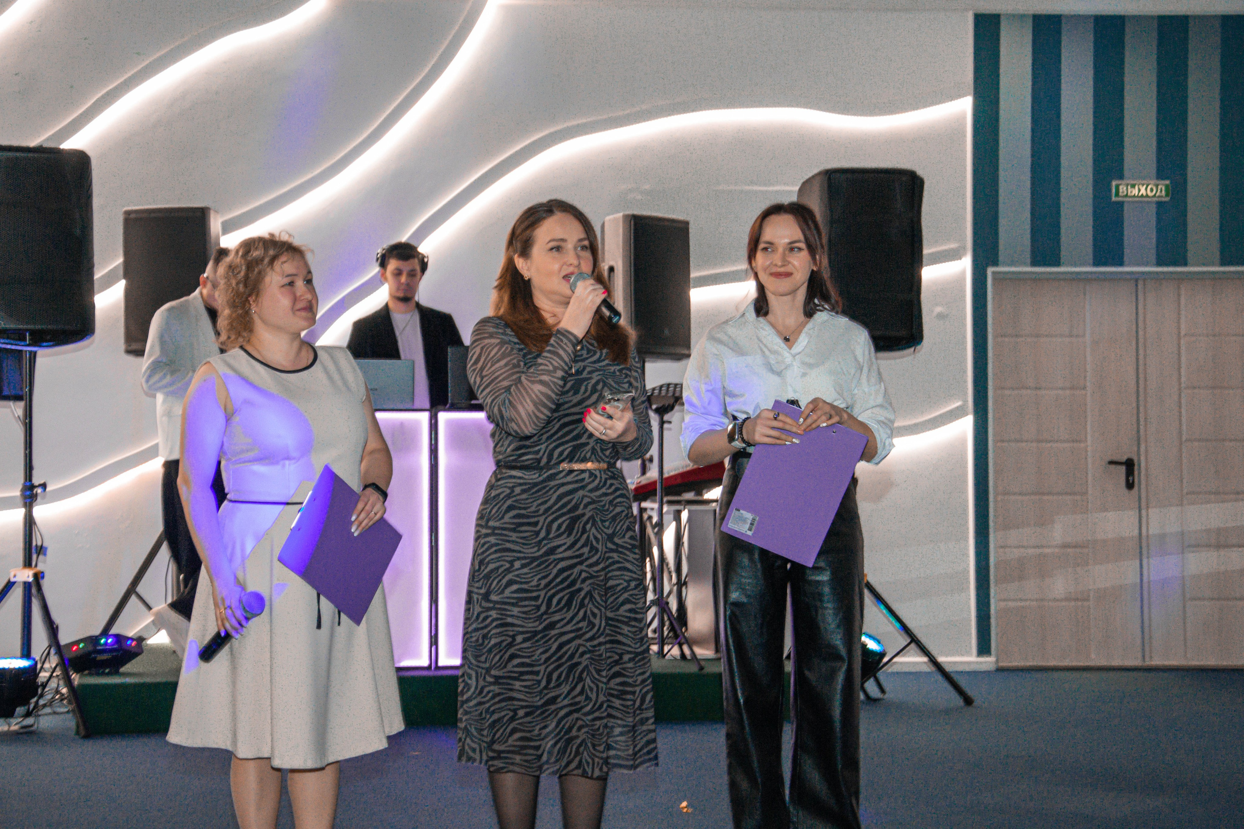 Корпоратив. Женский фотограф в Людиново и Киров