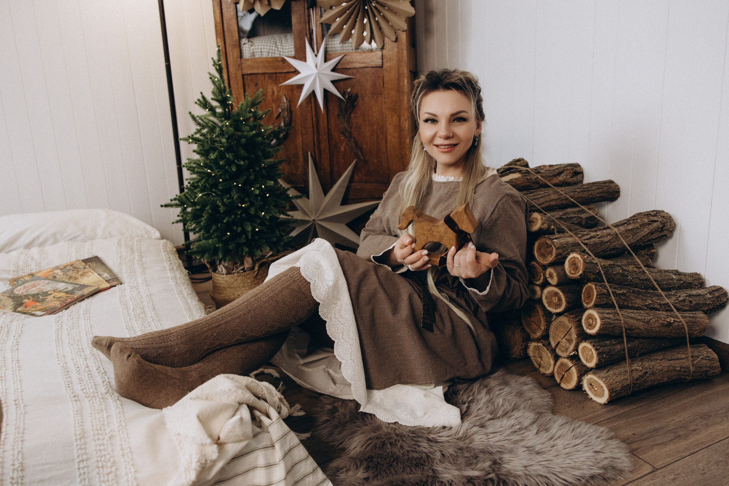 Кристина, Слава, Злата