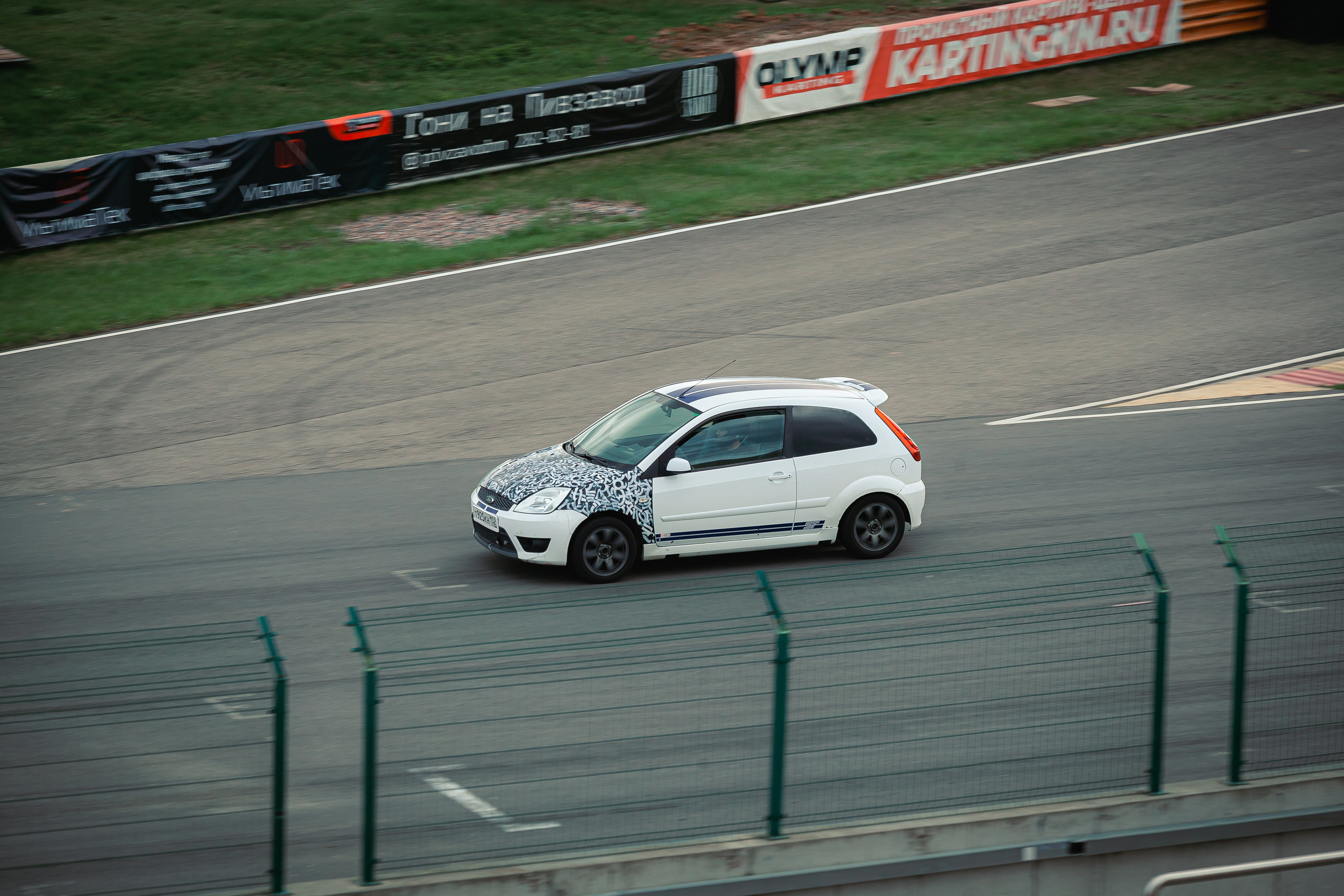 Открытие сезона NotDaily 2024. Леонид Рябов — фотограф в Нижнем Новгороде