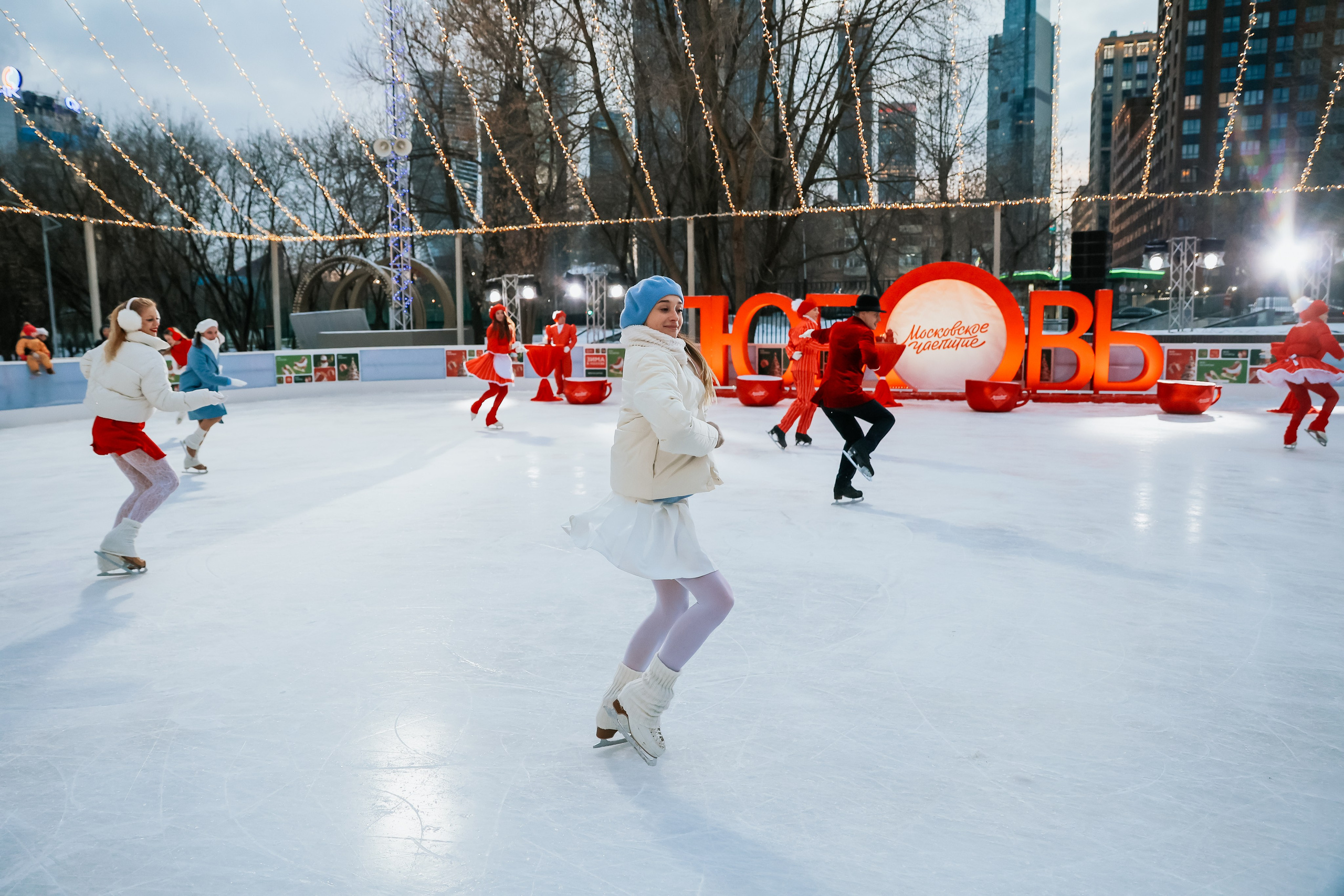 Ледовое шоу Сити каток Московское Чаепитие. Фотограф и видеограф Анна Домашенко