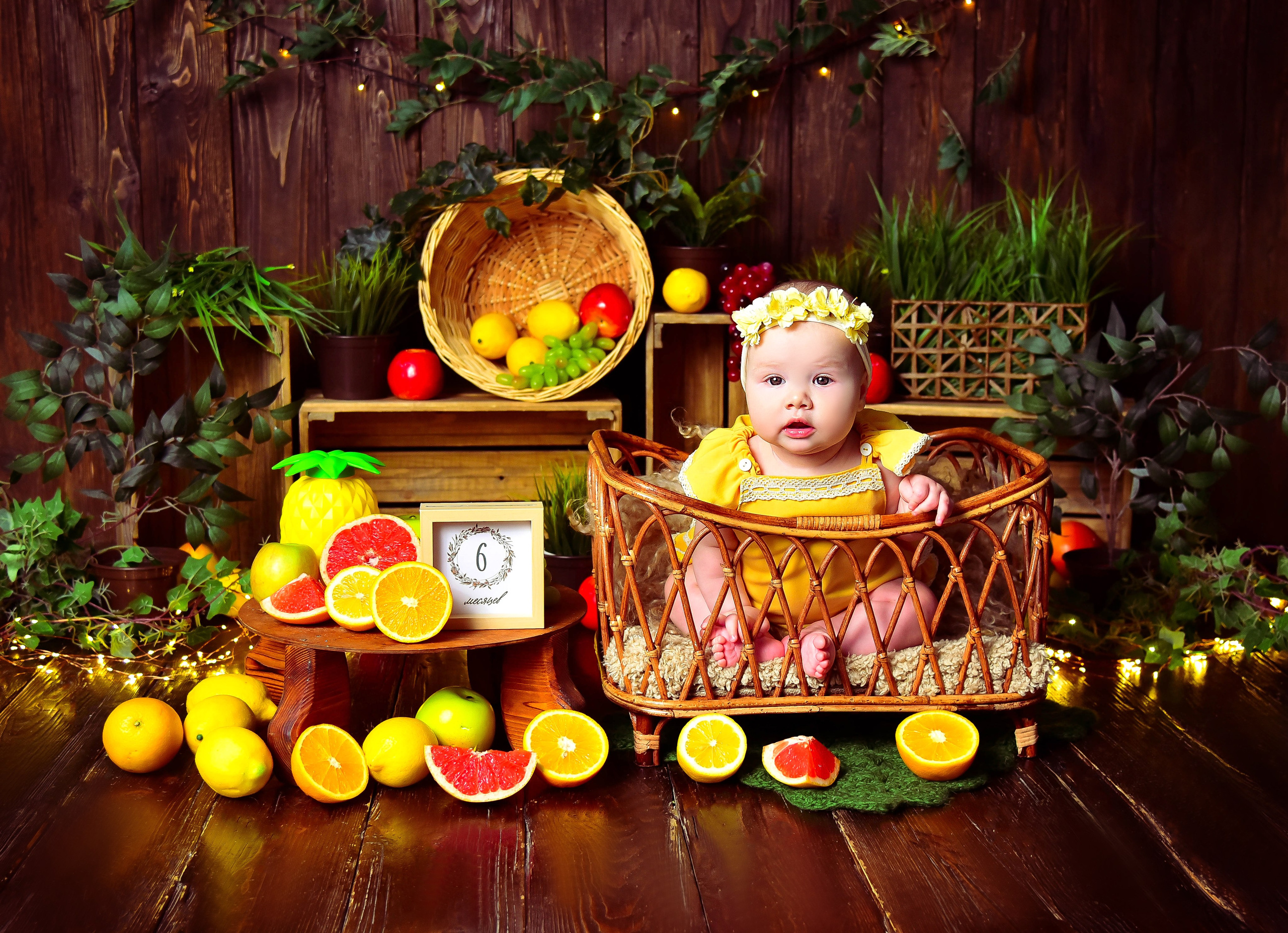 Малышки Антураж