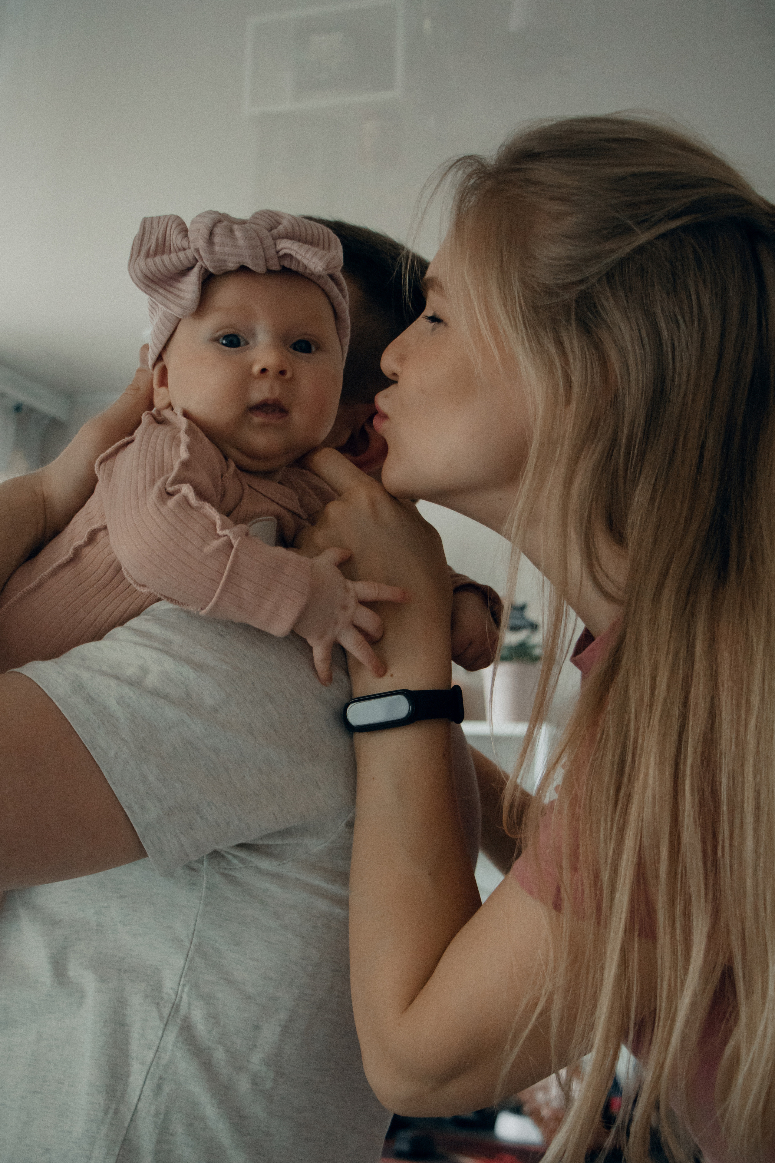 Julia, Nikita and Eva. Portrait photographer in Thailand