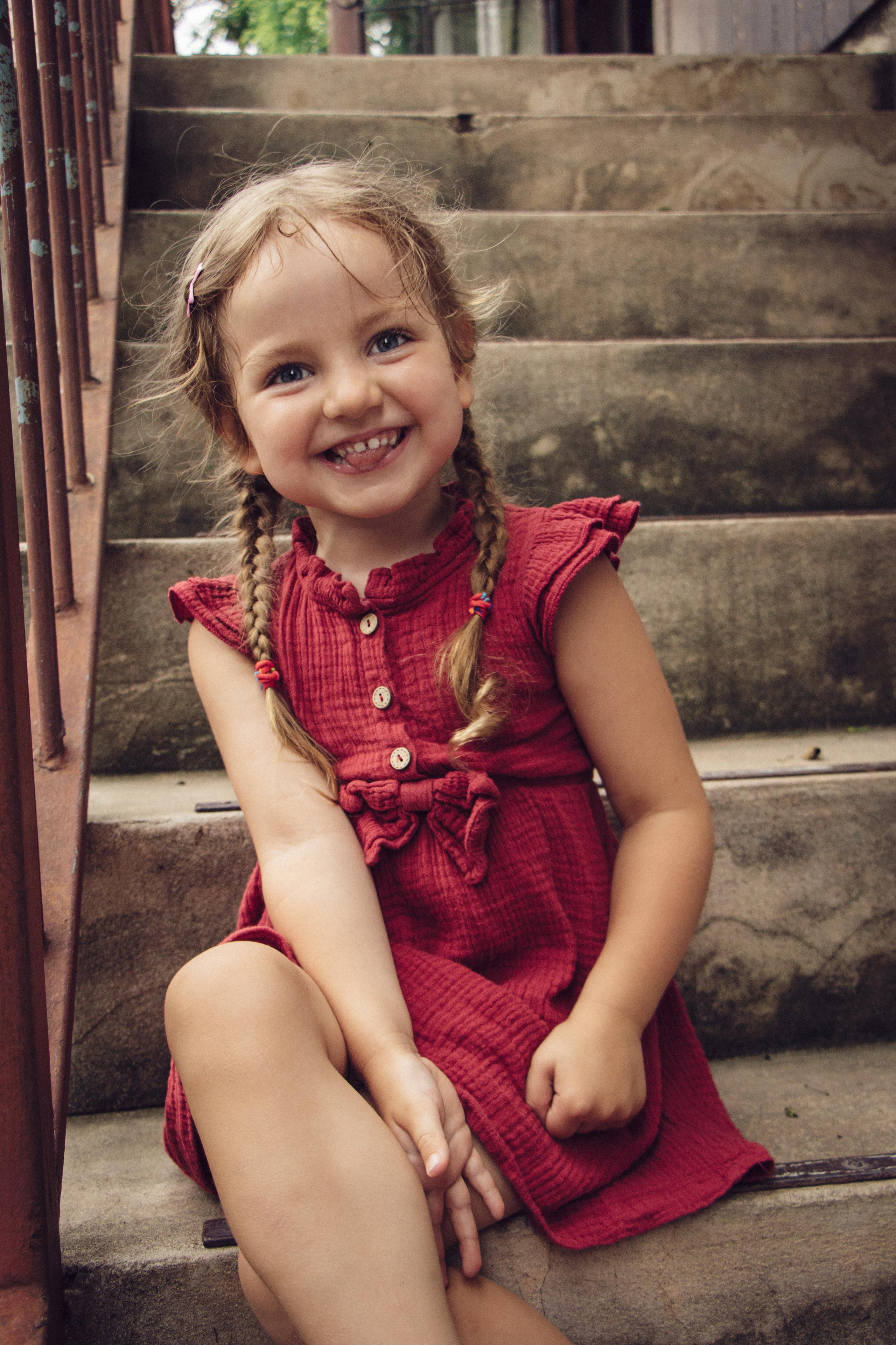 Mila Petrova. Portrait photographer in Thailand