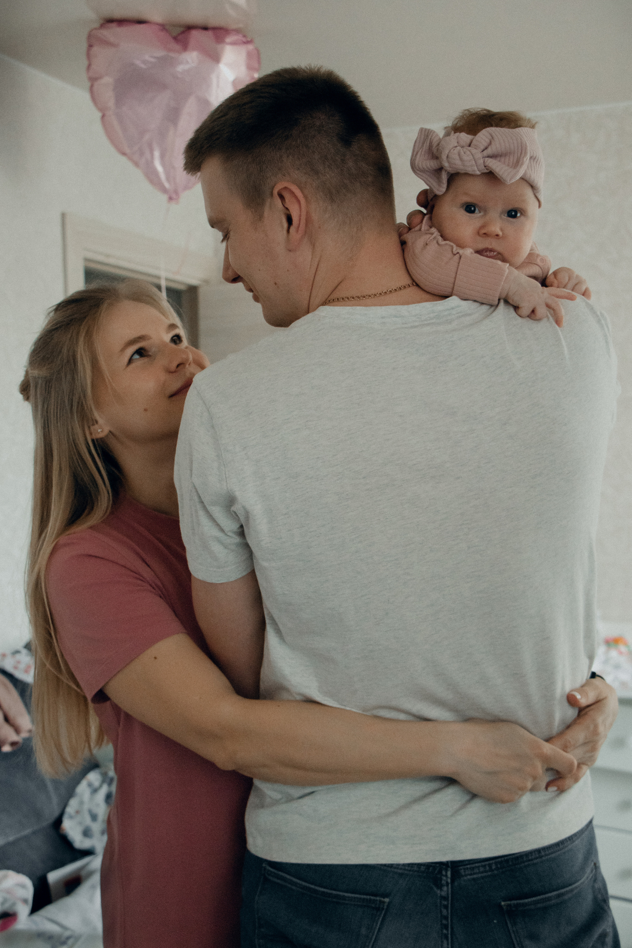 Julia, Nikita and Eva. Portrait photographer in Thailand