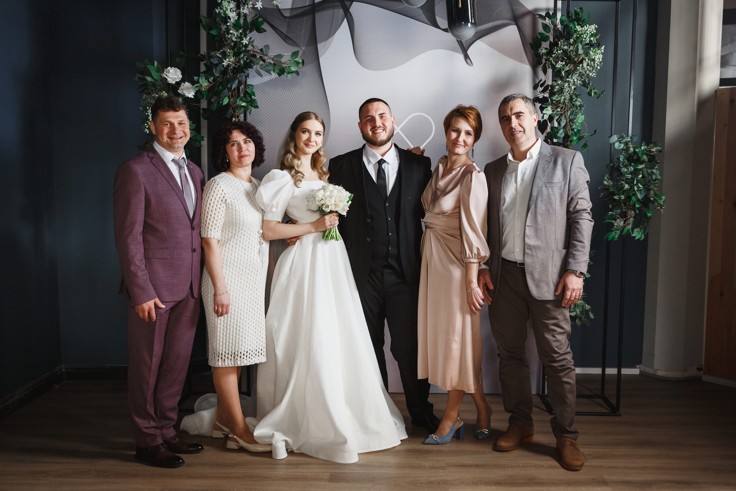 Свадебная фотосессия Саши и Насти в ресторане Чехов Сад, Таганрог. Свадебный и семейный фотограф в Таганроге Бакарюк Антон