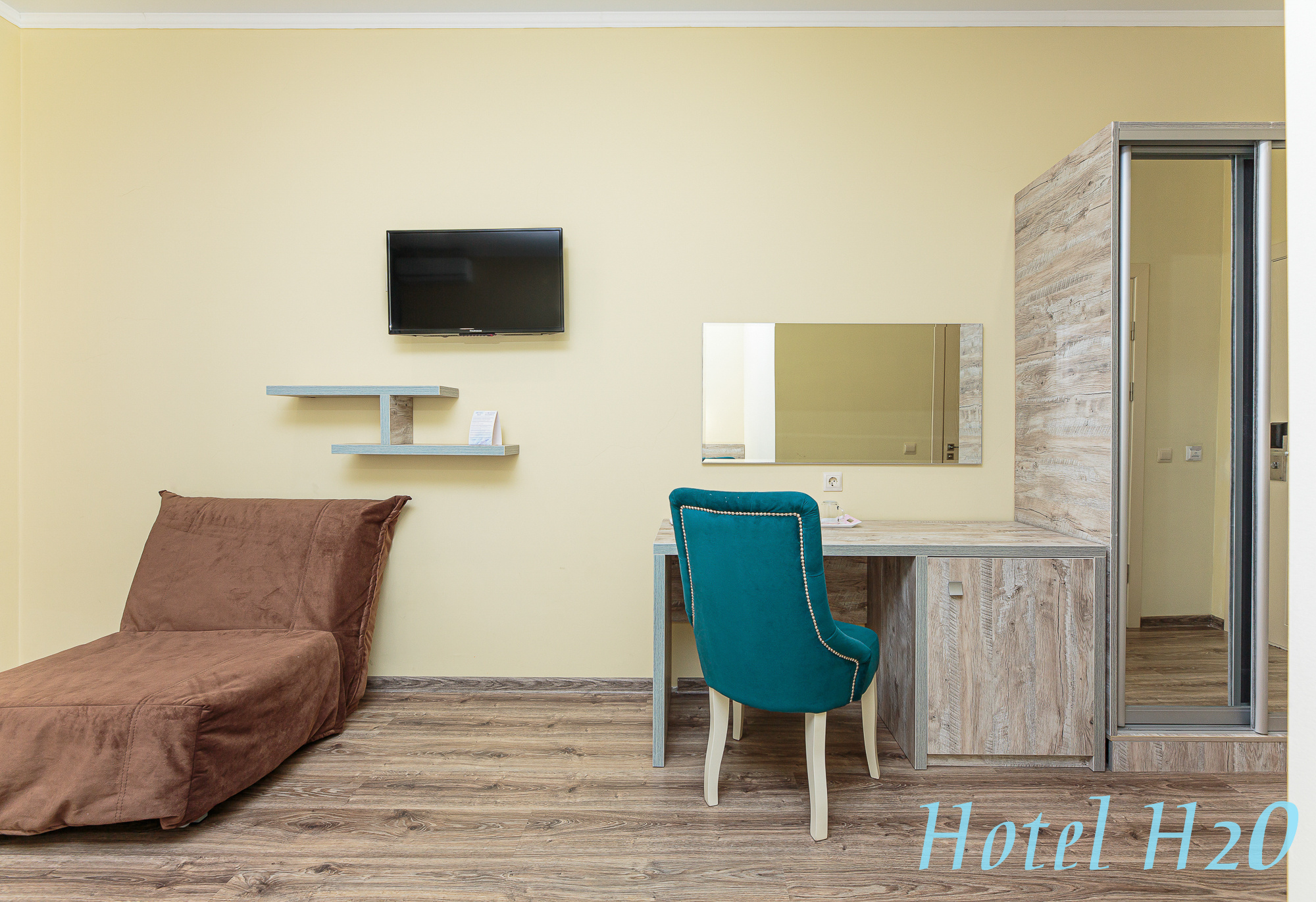 Renatphoto-Фотограф в Анапе, снимаю интерьеры и экстерьеры. Профессиональная фотосъёмка интерьеров, предметная фотосессия еды для меню г. Анапа