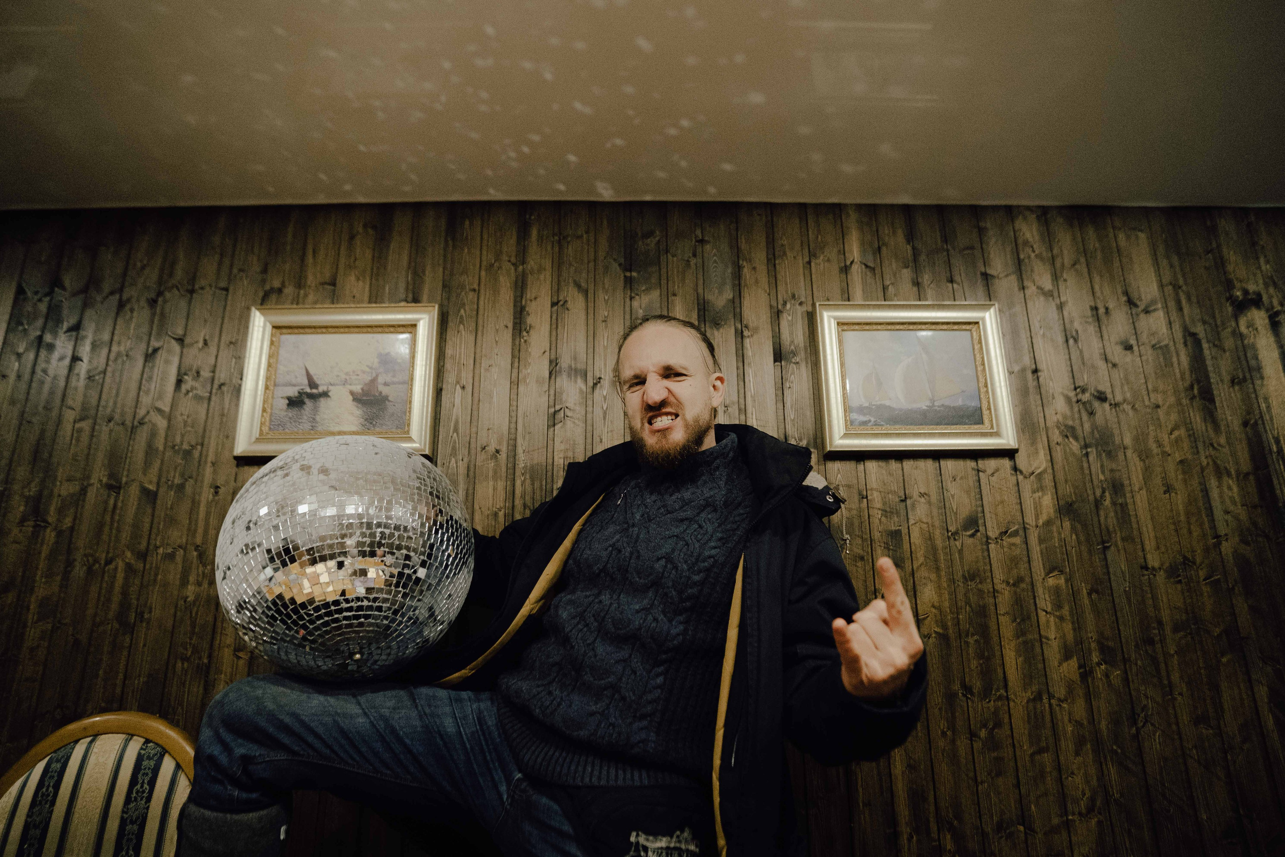 «52 герца». Фотограф Аннё| Москва