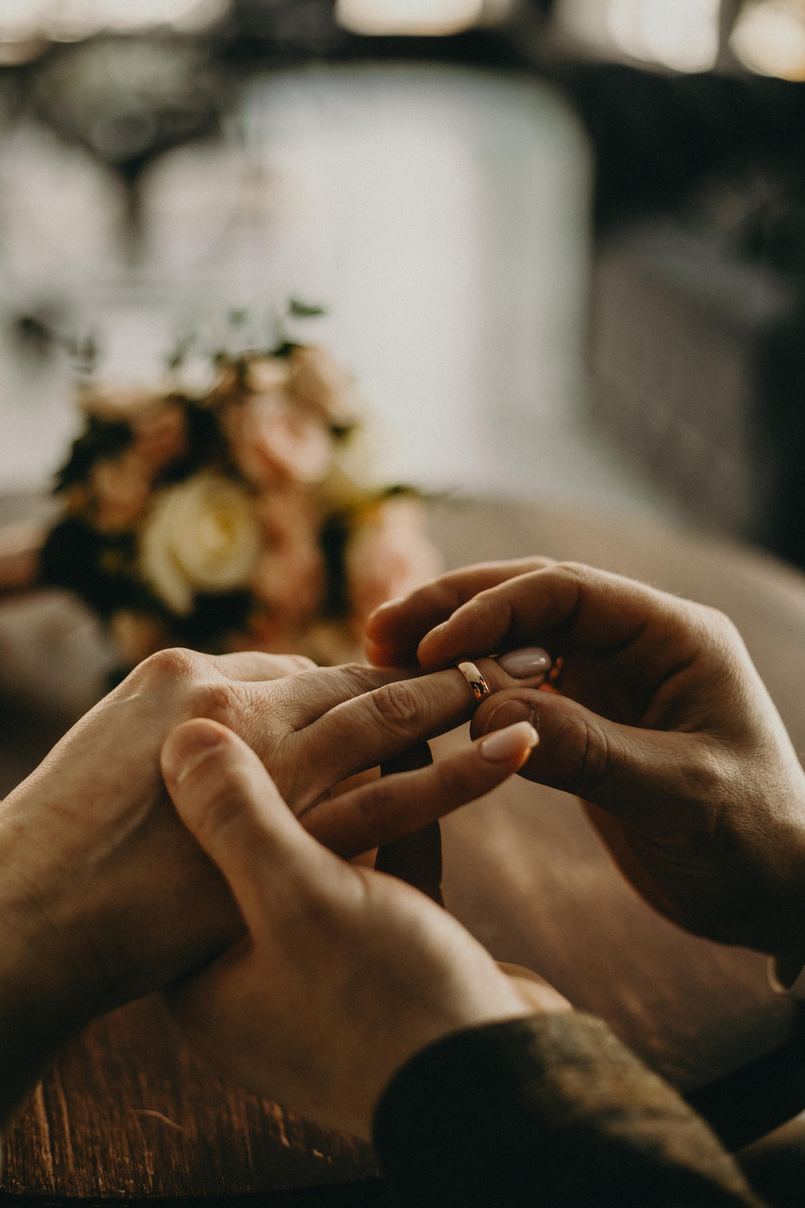 Катя и Юра. Wedding love-story в студии. Портретный и семейный фотограф в Саратове Елена Шустова