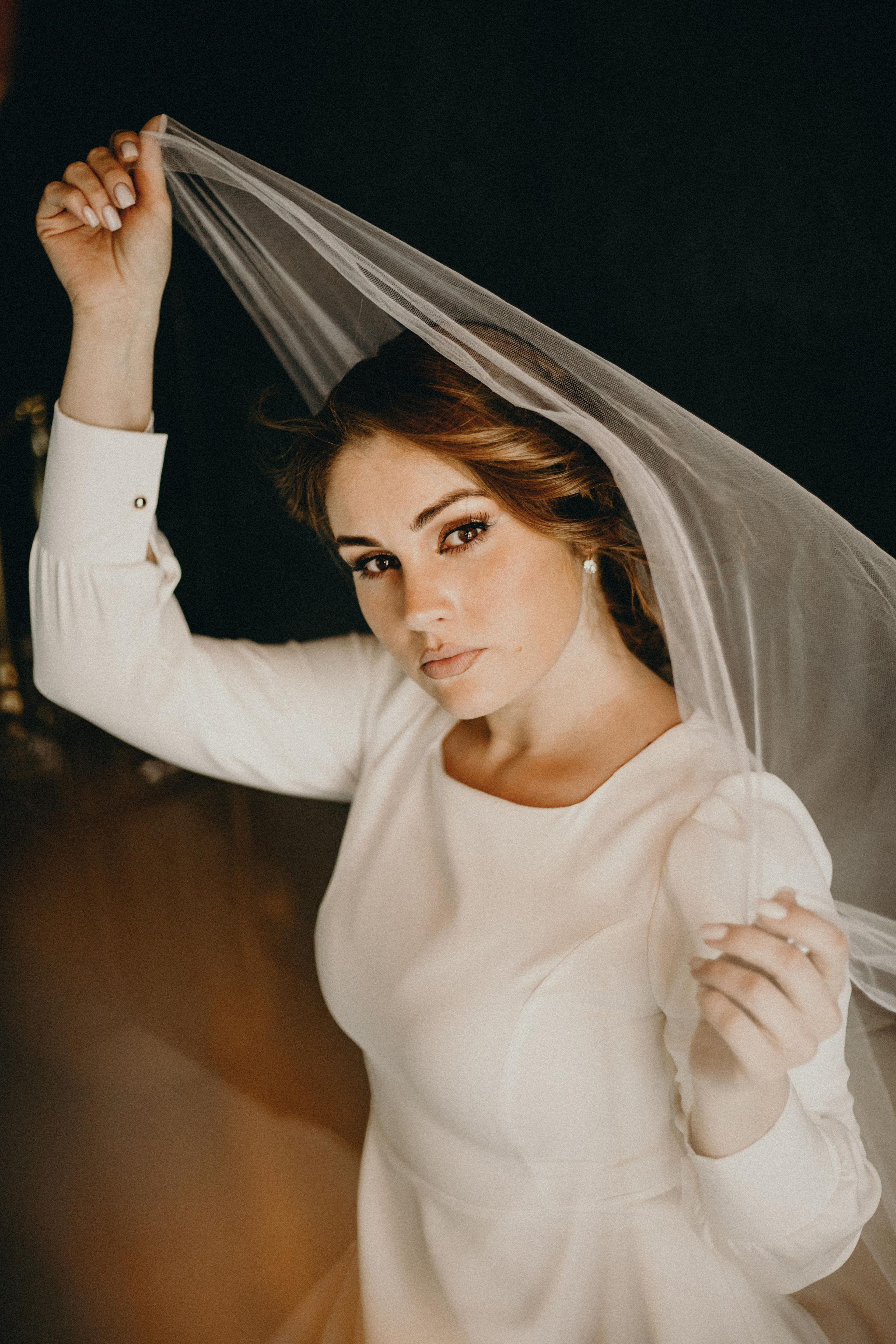 Катя и Юра. Wedding love-story в студии. Портретный и семейный фотограф в Саратове Елена Шустова