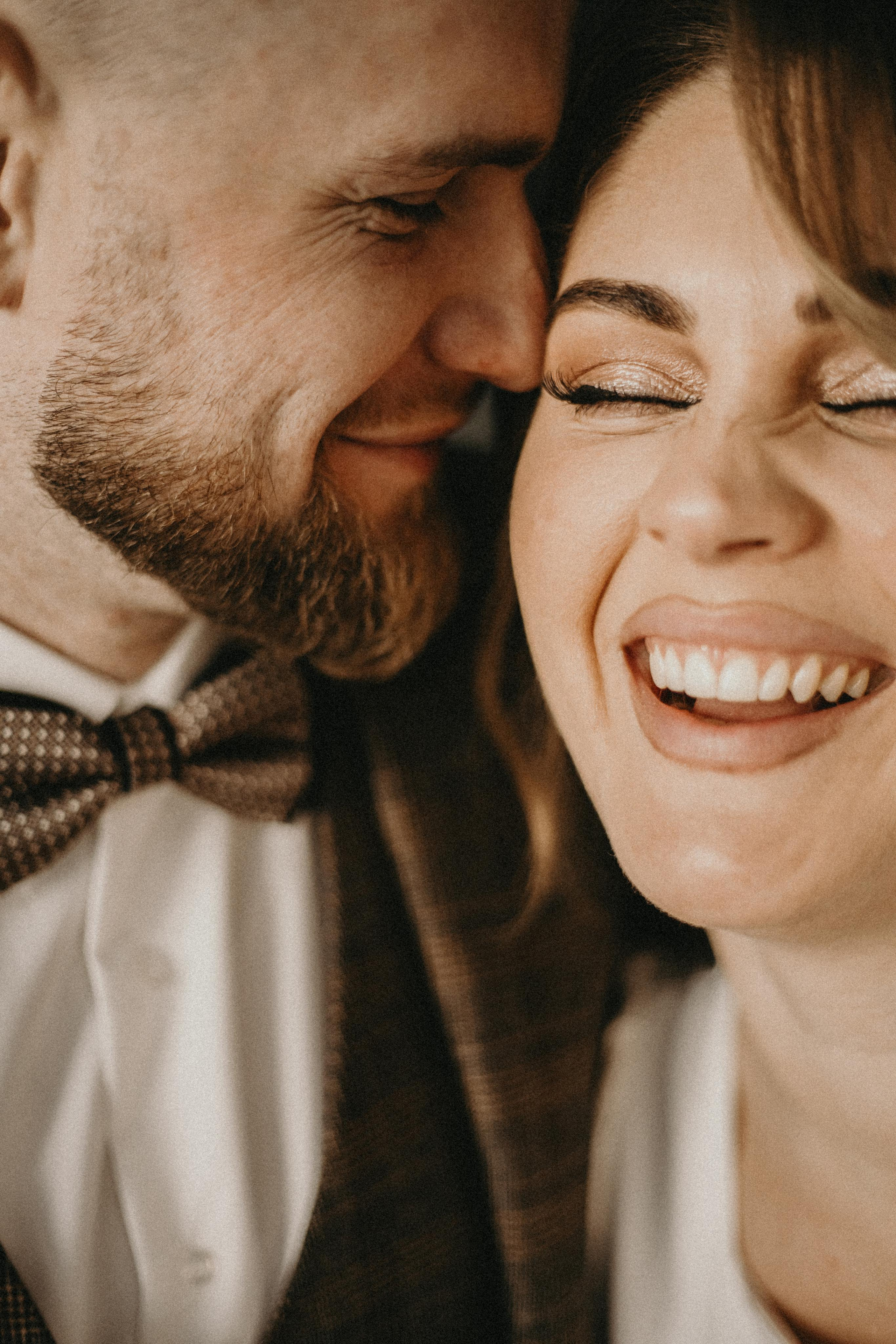 Катя и Юра. Wedding love-story в студии. Портретный и семейный фотограф в Саратове Елена Шустова