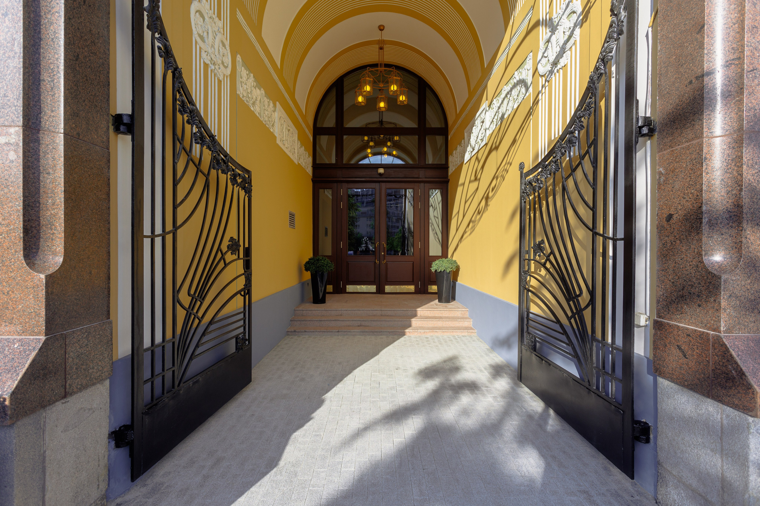 Отель Метрополь (открытие ресторана). Вова Петров