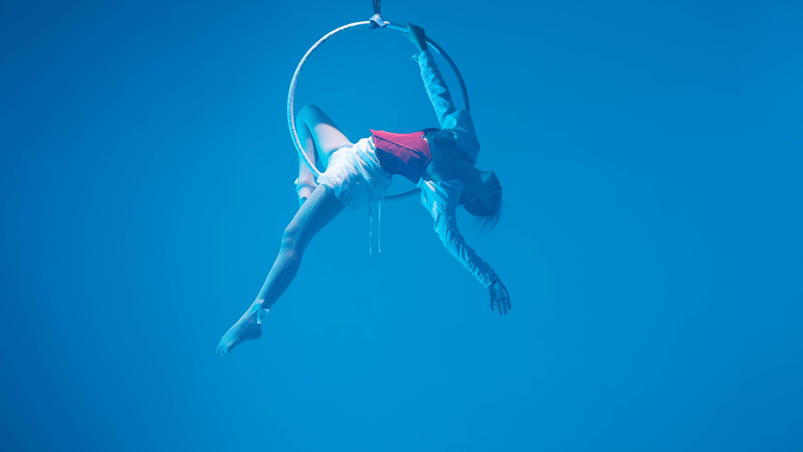 Акробатка. Ab extra