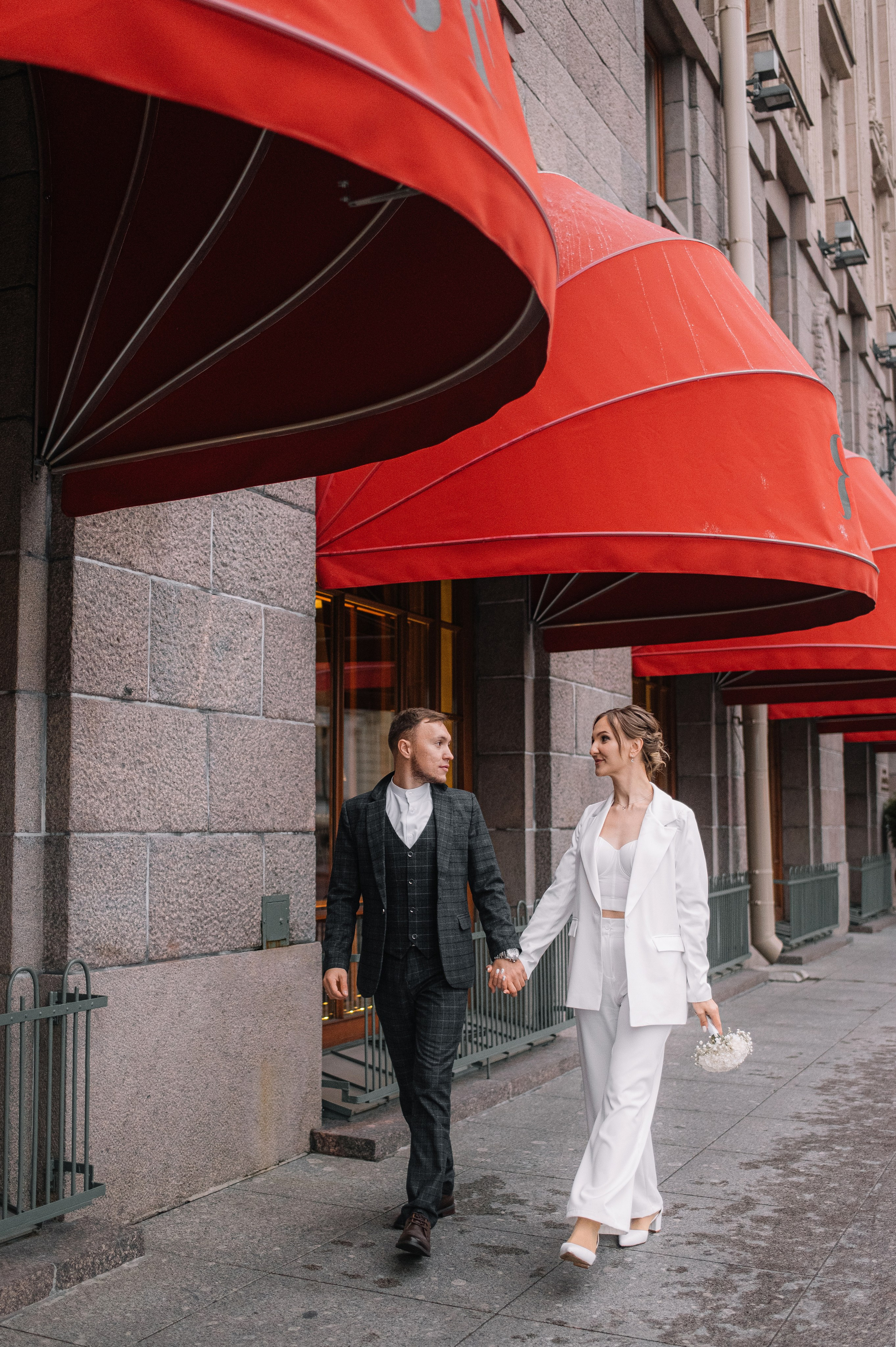 Свадебная прогулка Александра и Анастасии. Семейный и свадебный фотограф в Санкт-Петербурге Юлия Мельникова