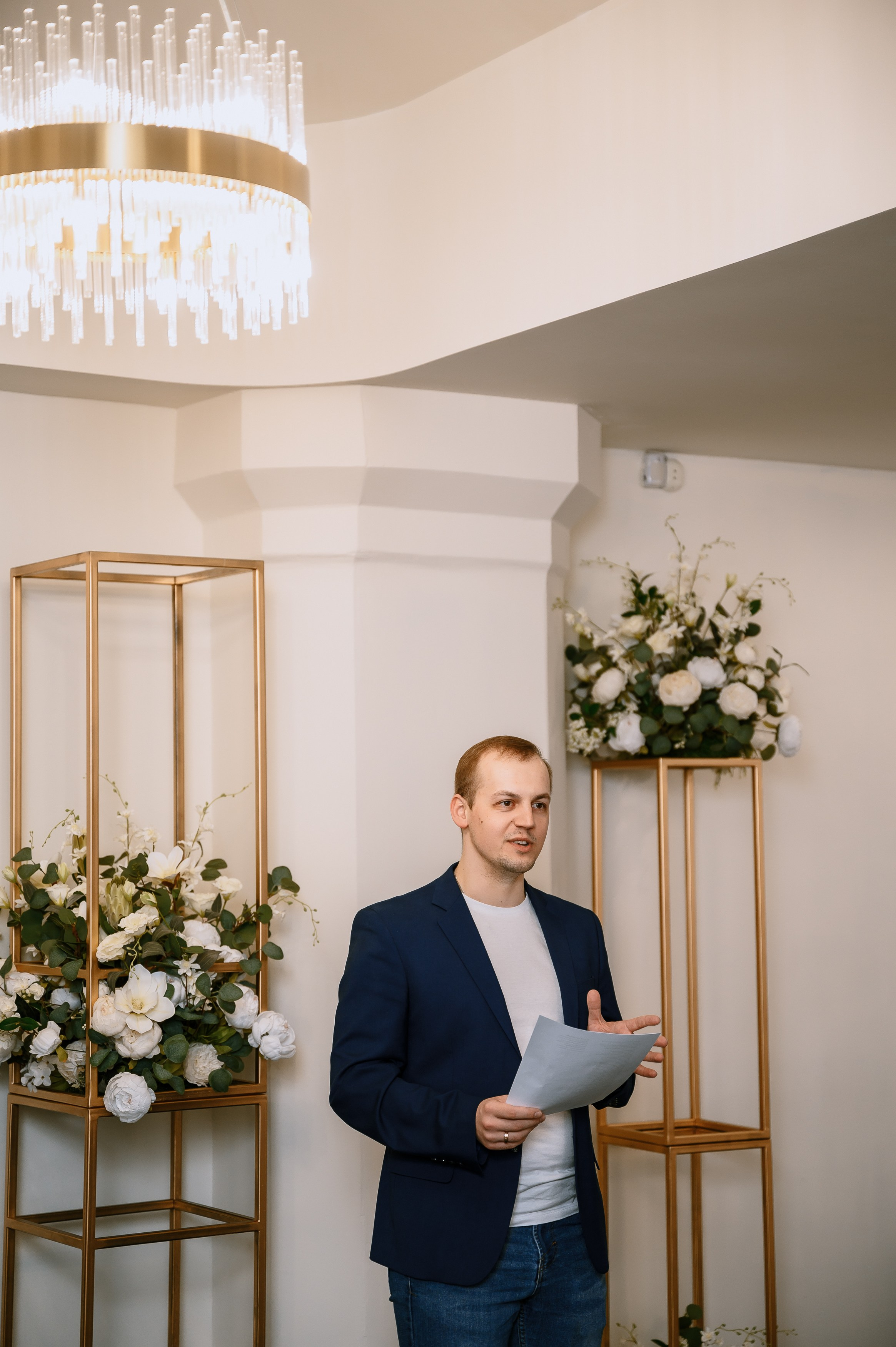 Поэтический вечер Ольги Любимовой. Свадебный и просто хороший фотограф в Челябинске