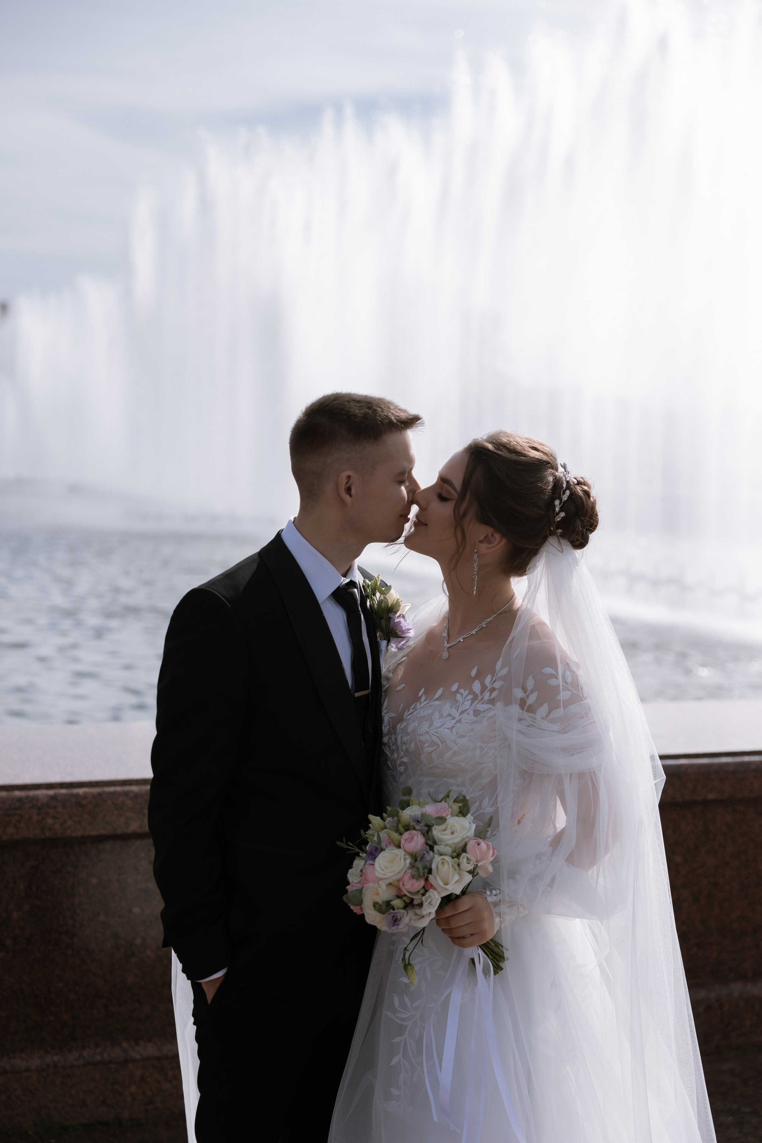 Виктор и Элиза. Свадебный фотограф в Санкт — Петербурге и Ленинградской о