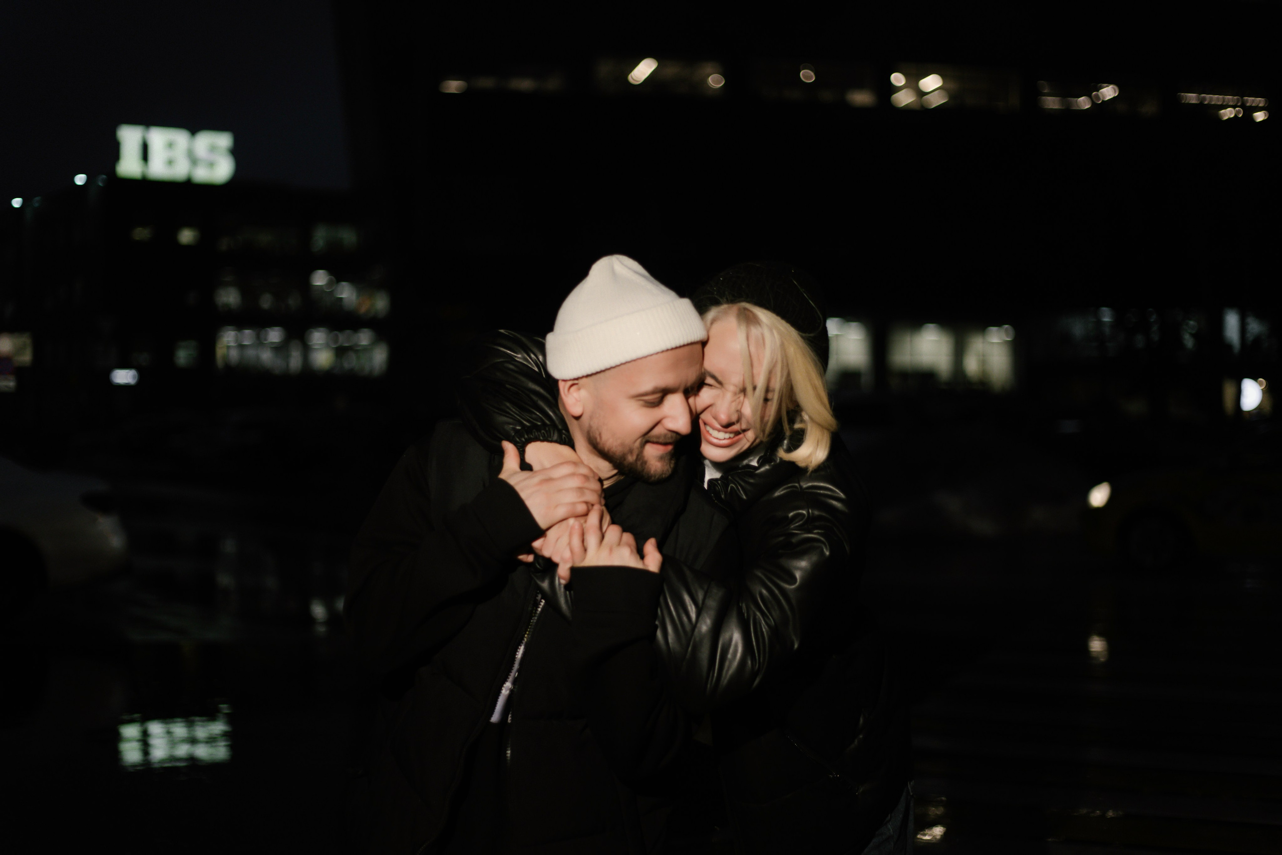 Прогулка под дождем. Свадебный и семейный фотограф Анастасия Романова в Москве и Московской области